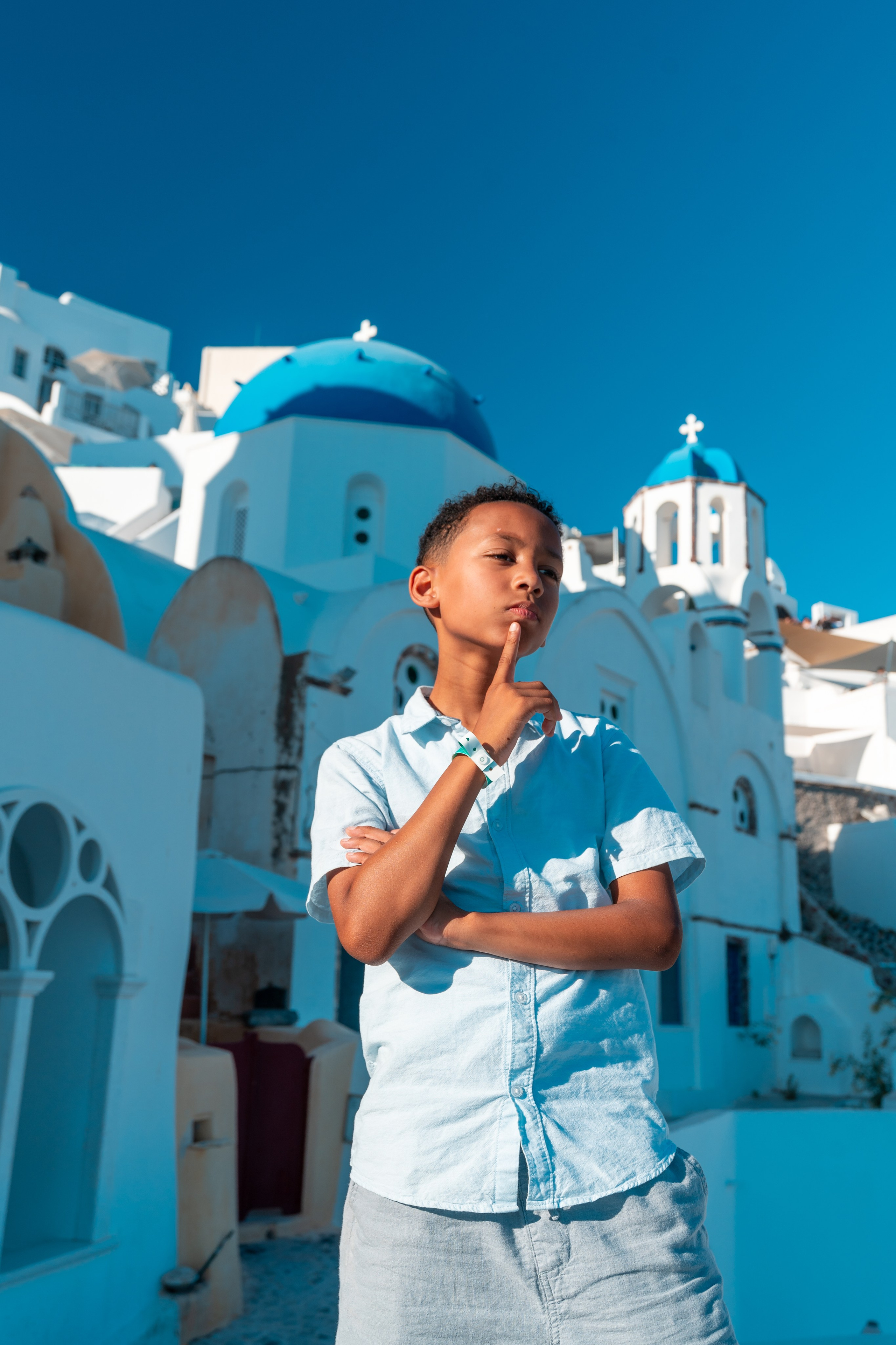 Family photoshoot santorini SokoLOVE. Photographer in Santorini SokoLOVE Alex| Flying Dress Santorini