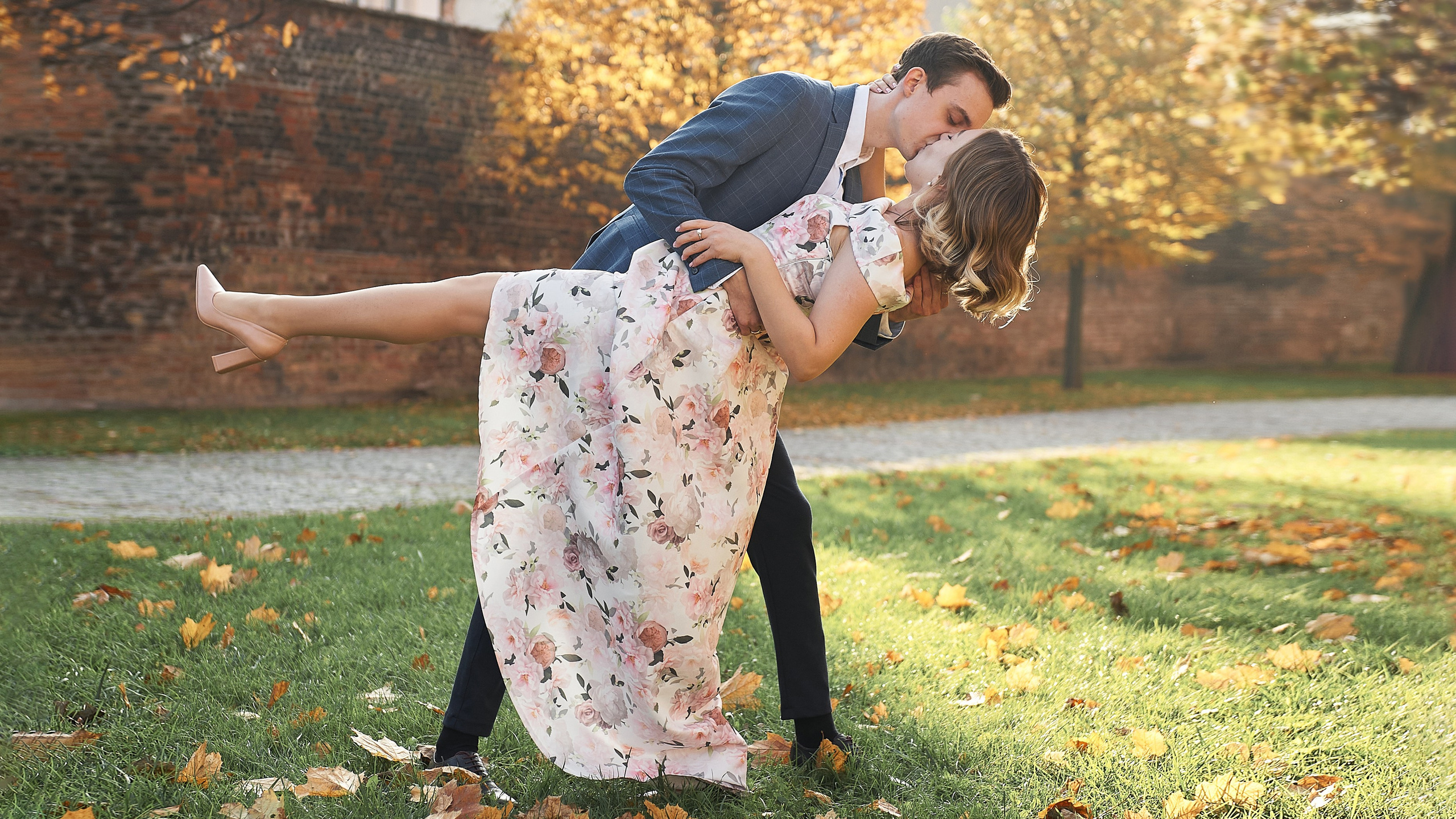 Calgary wedding photo and video. Photographer Andrii Bielikov