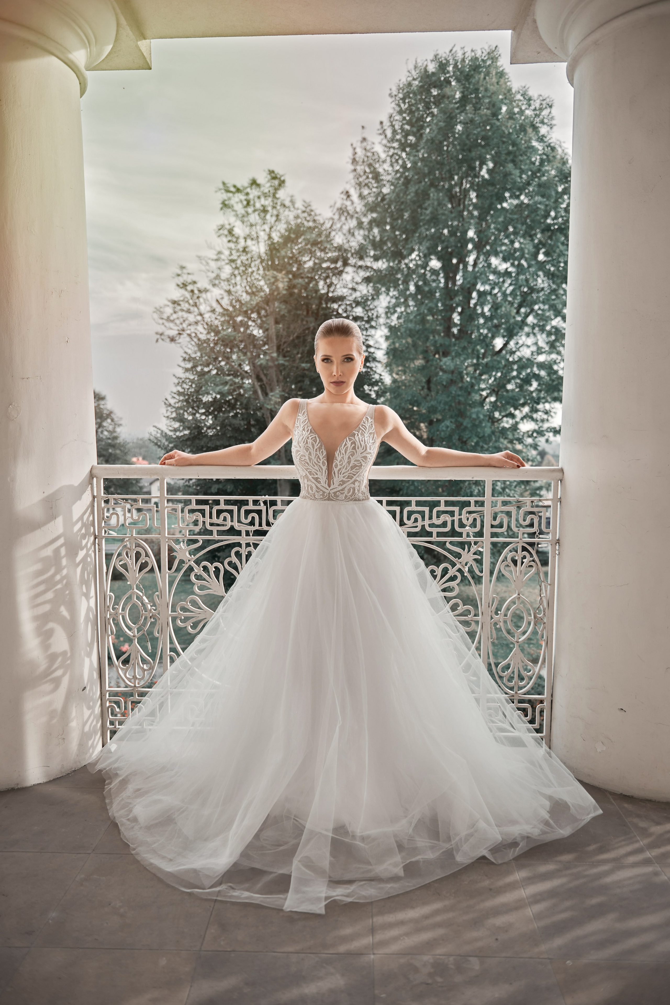 Calgary wedding photo and video. Photographer Andrii Bielikov