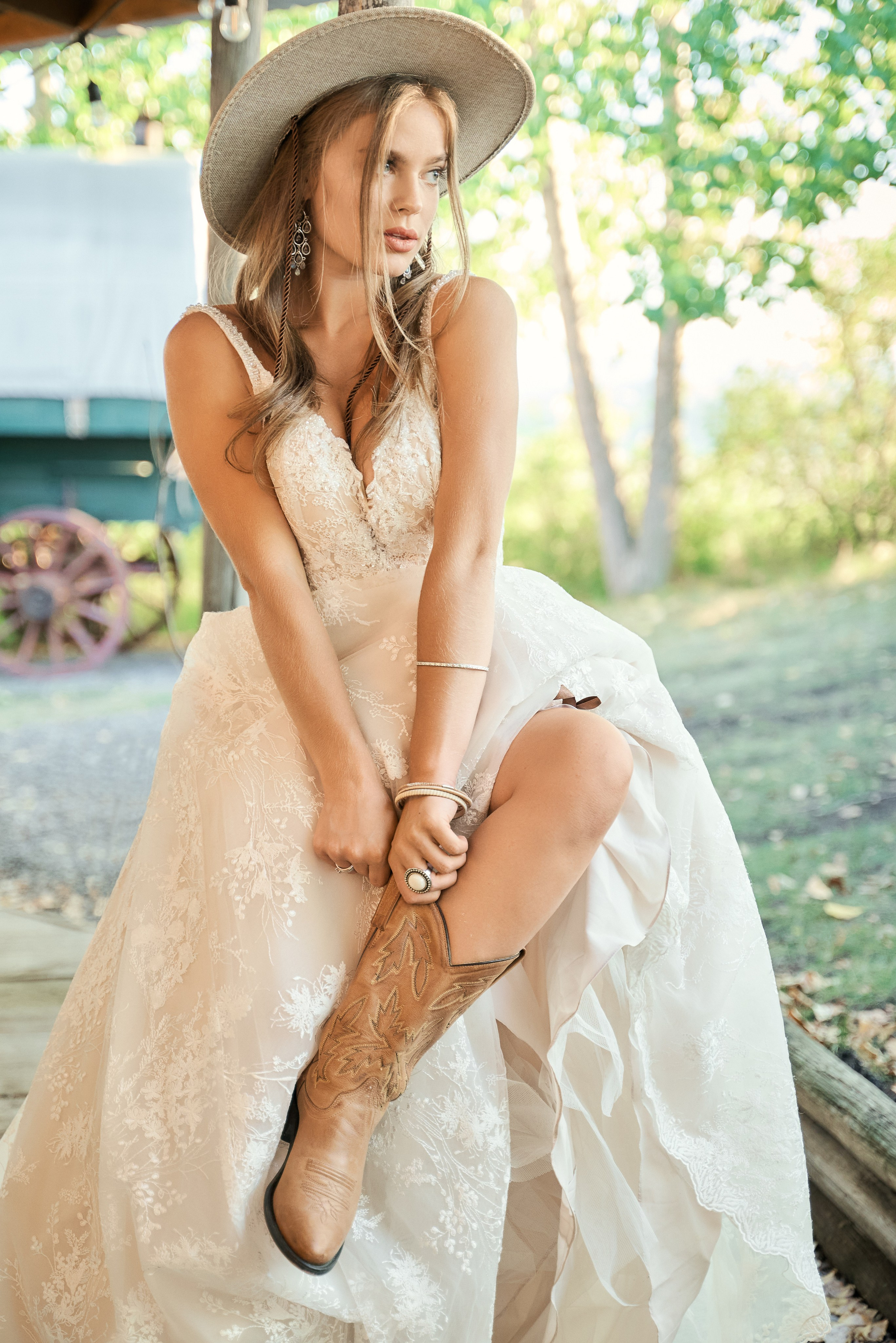 Calgary wedding photo and video. Photographer Andrii Bielikov