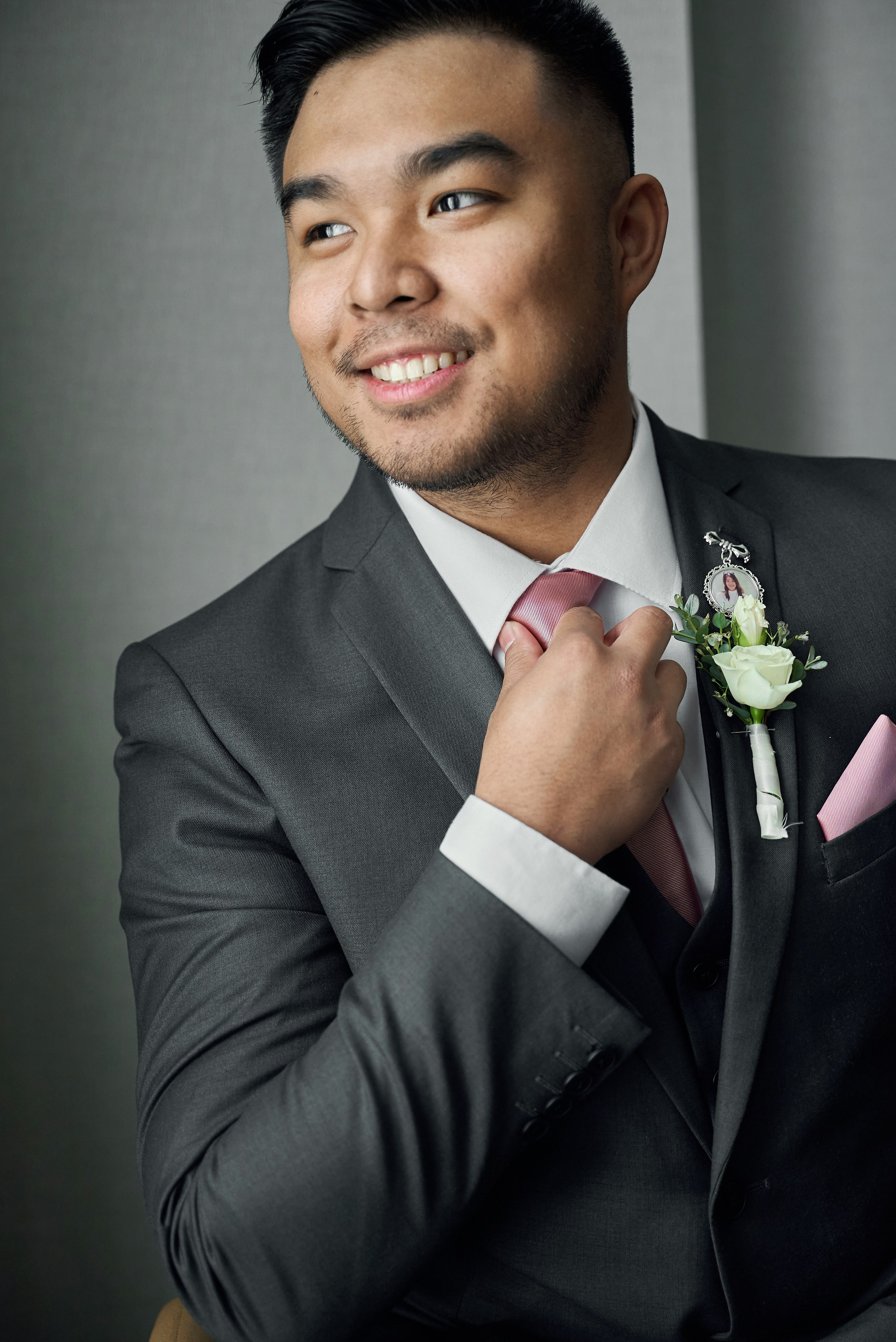 Calgary wedding photo and video. Photographer Andrii Bielikov