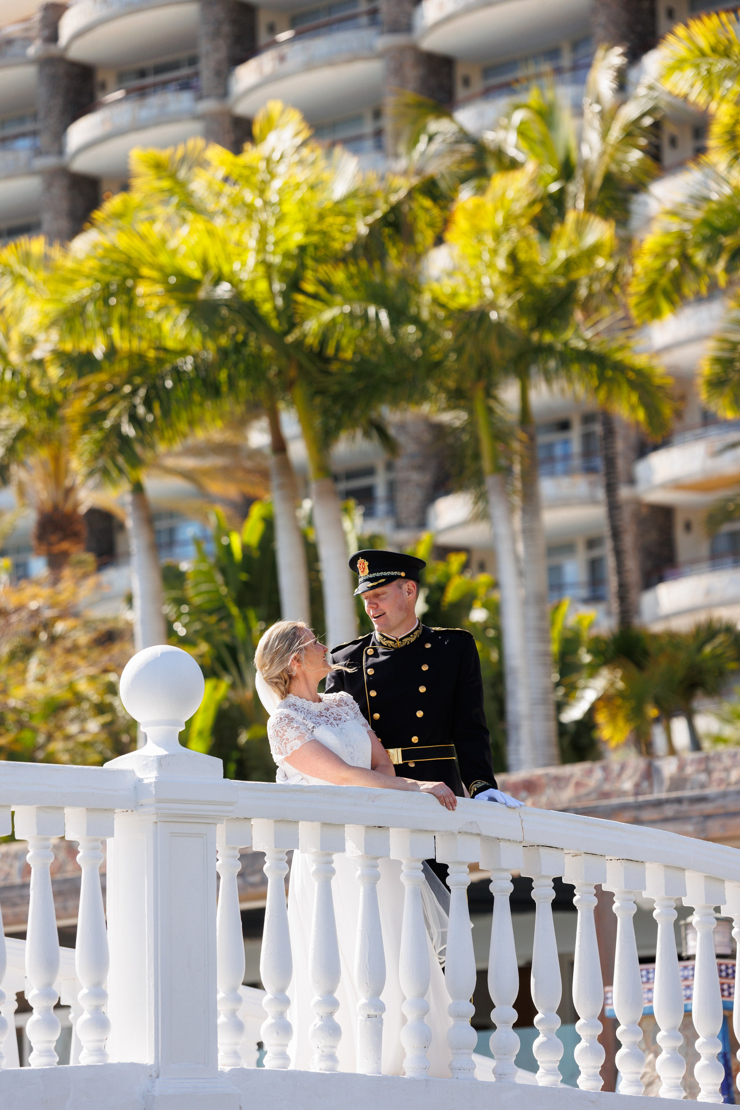 Best photo shoot after you nice wedding — wedding.fi