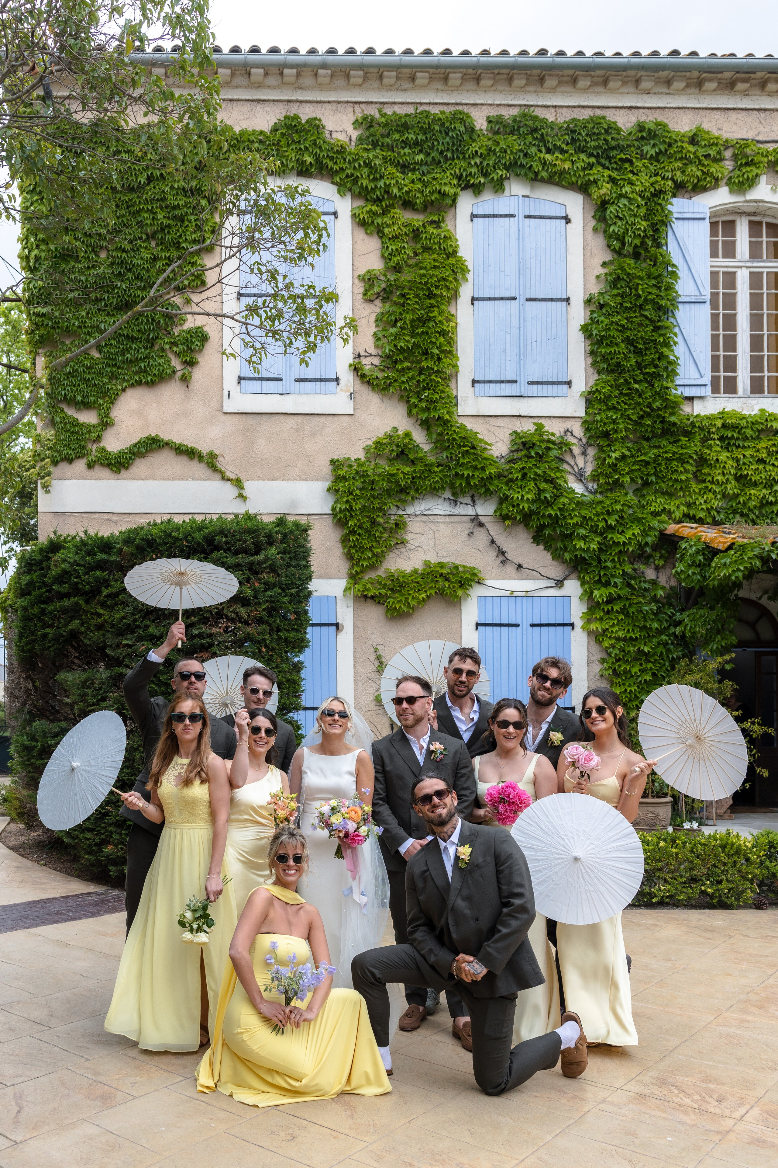 Family photoshoot in Parc du Cabirol, Colomiers. Eugénie Smirnova — photographe à Toulouse et dans le sud-ouest de la France