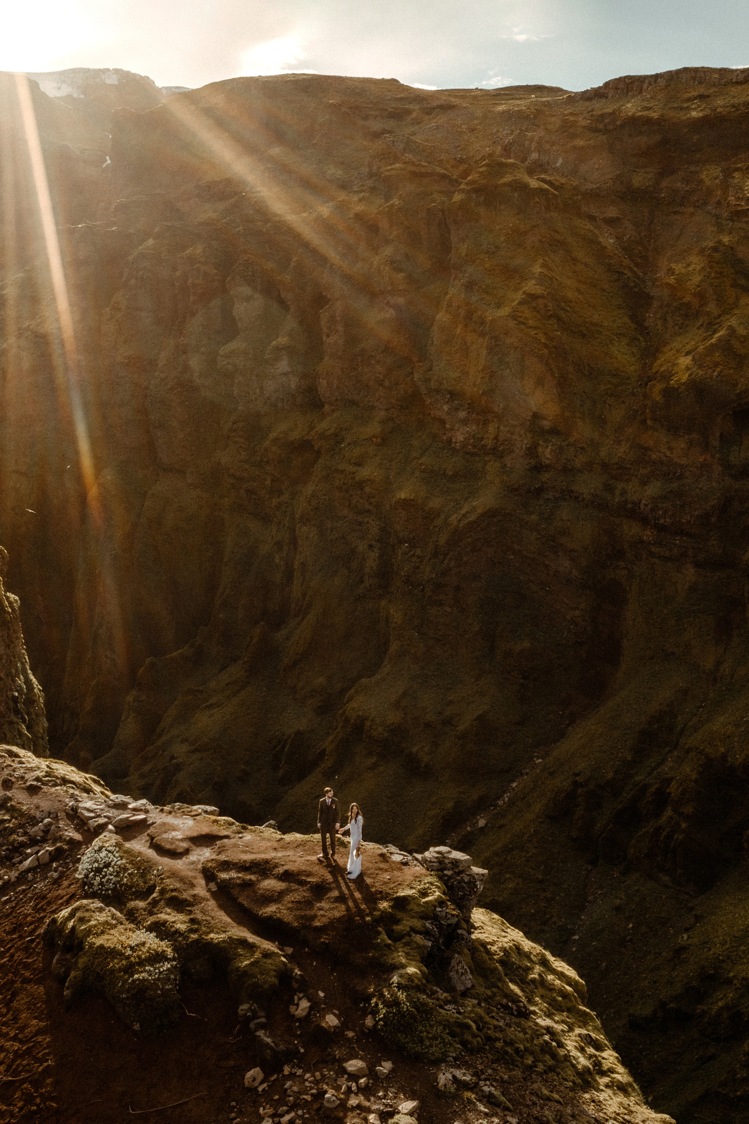 Adventure elopement in Iceland