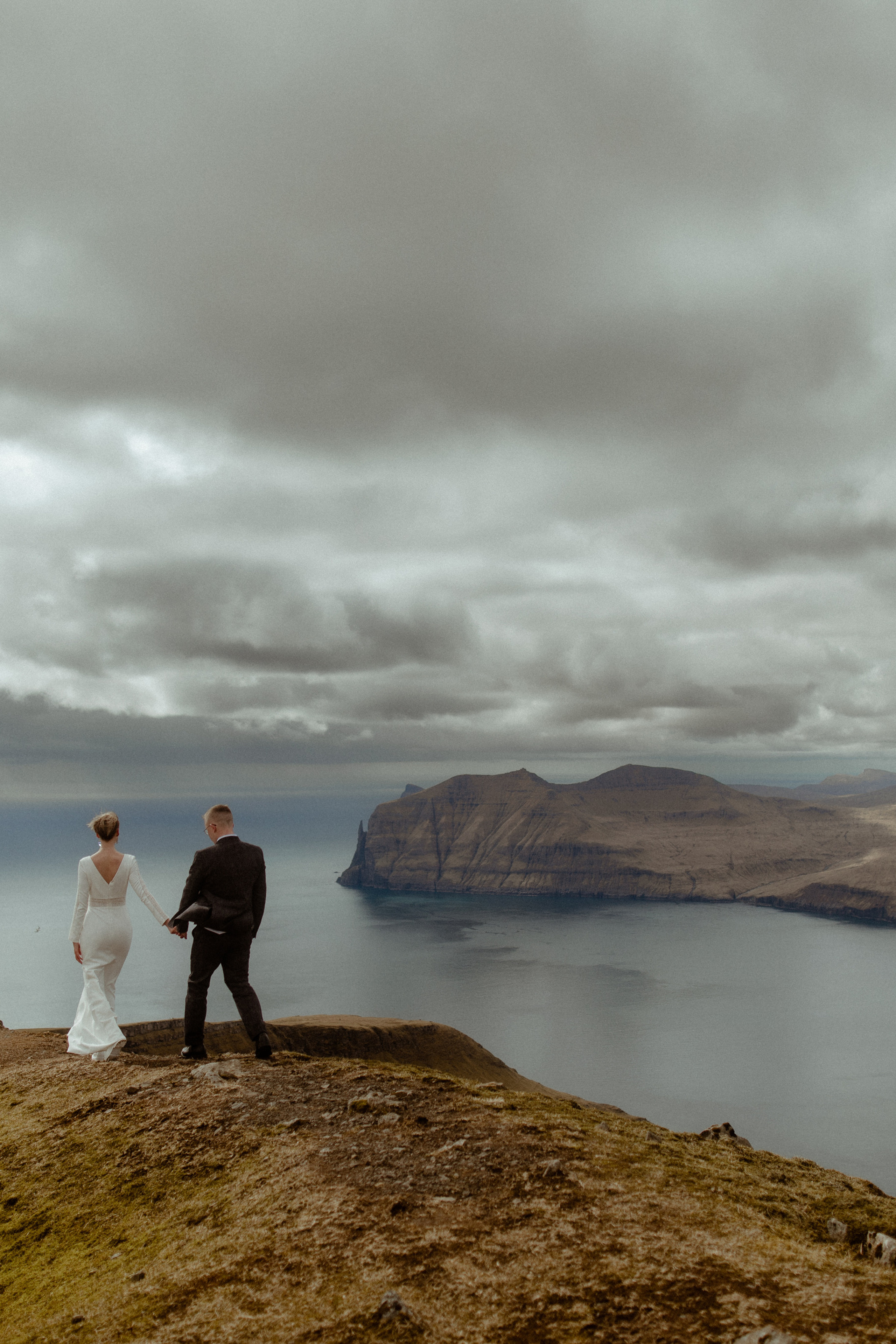 Faroe islands elopement — 2 days adventure