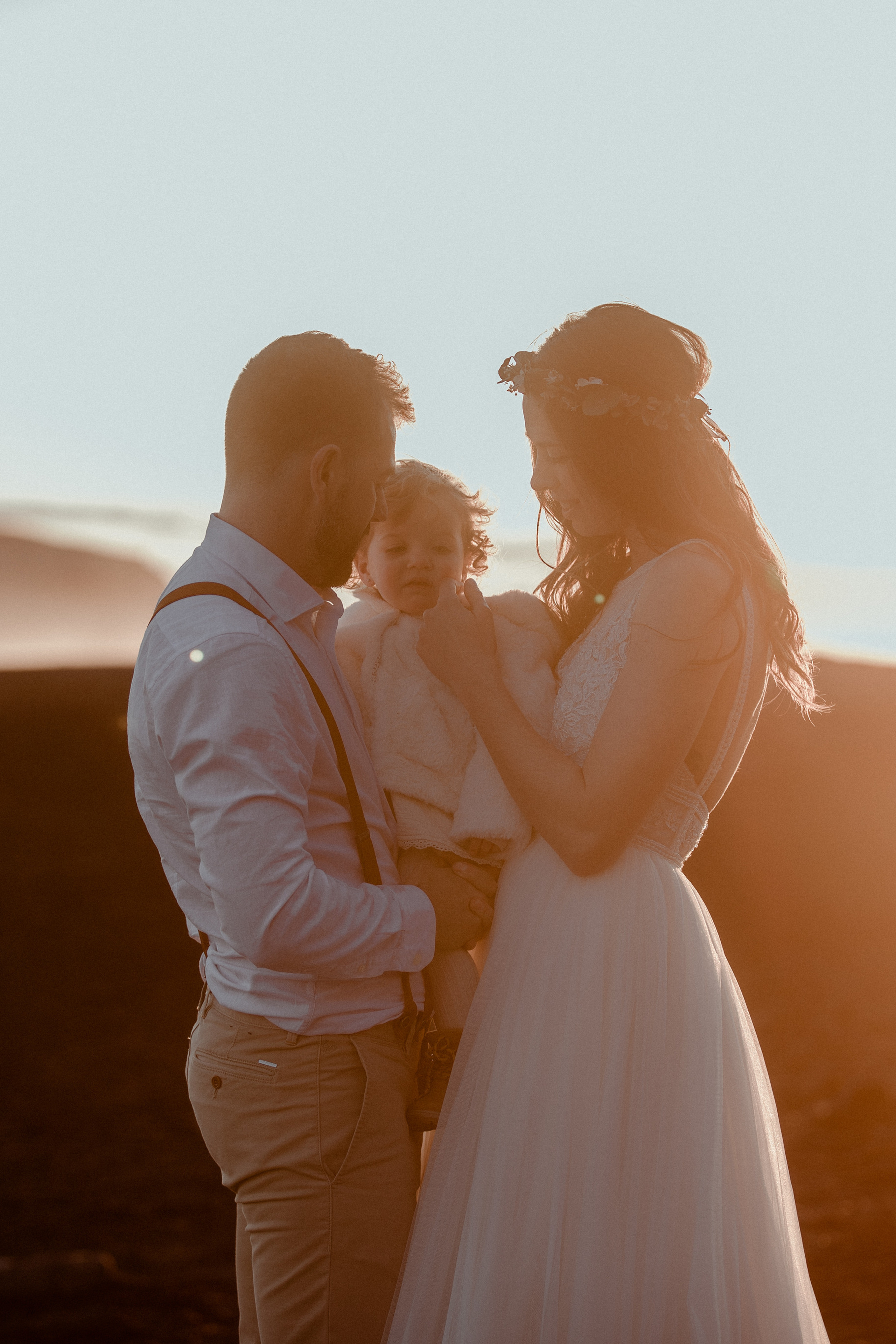 Family elopement in South Iceland