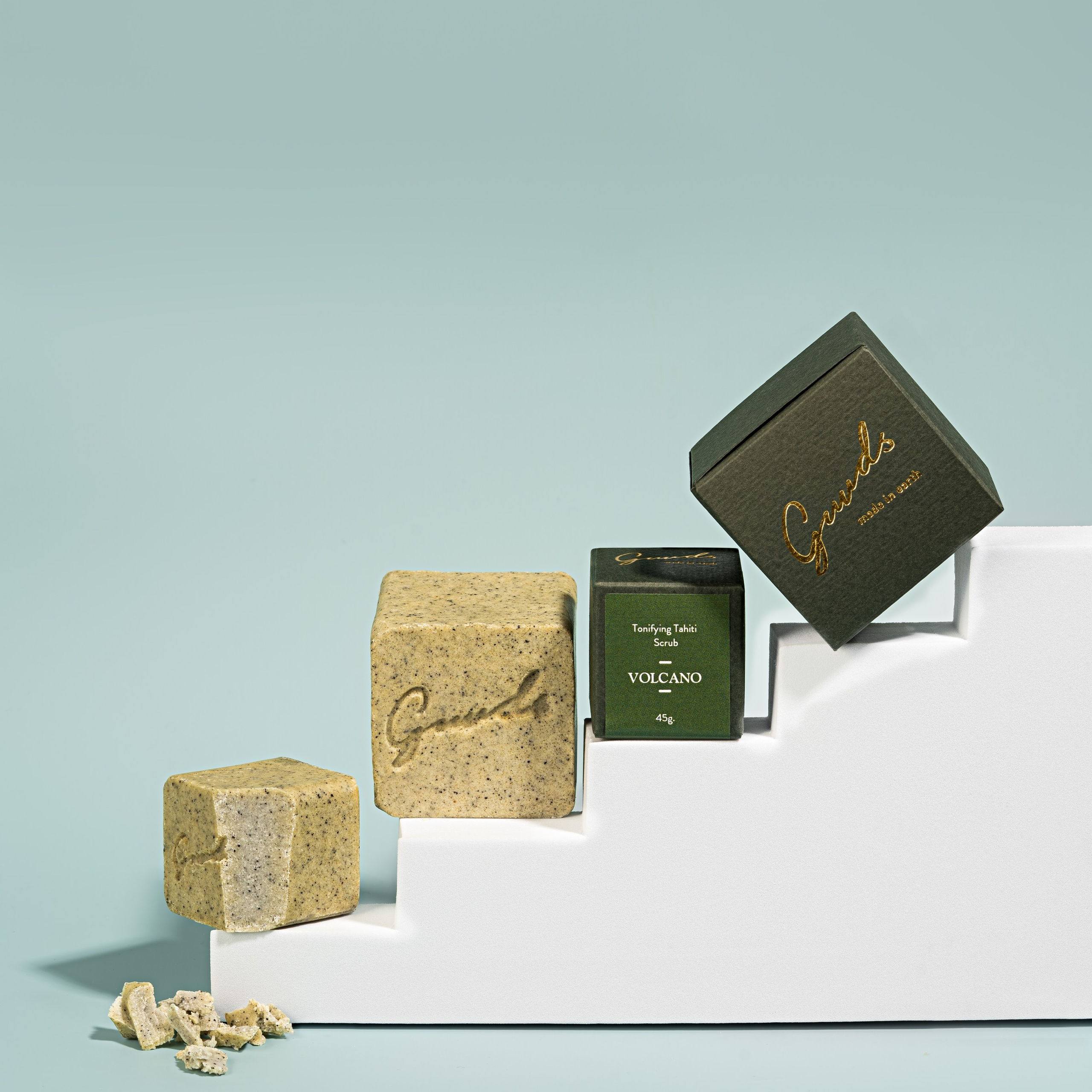 Fotografía de Cosméticos en Locación para Marca de Cosméticos