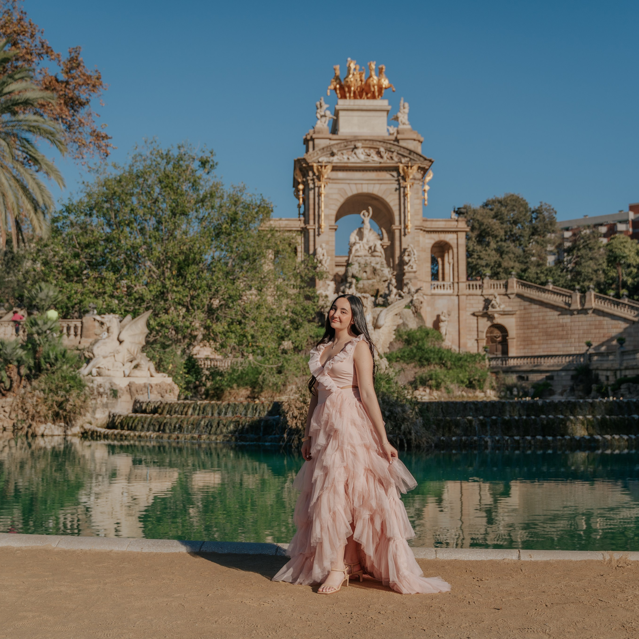 DiaFoto — Professional photographer Photoshoot tips for Barcelona. DiaFoto — Wow Photographer in Barcelona | Premium Barcelona Photoshoot Experience