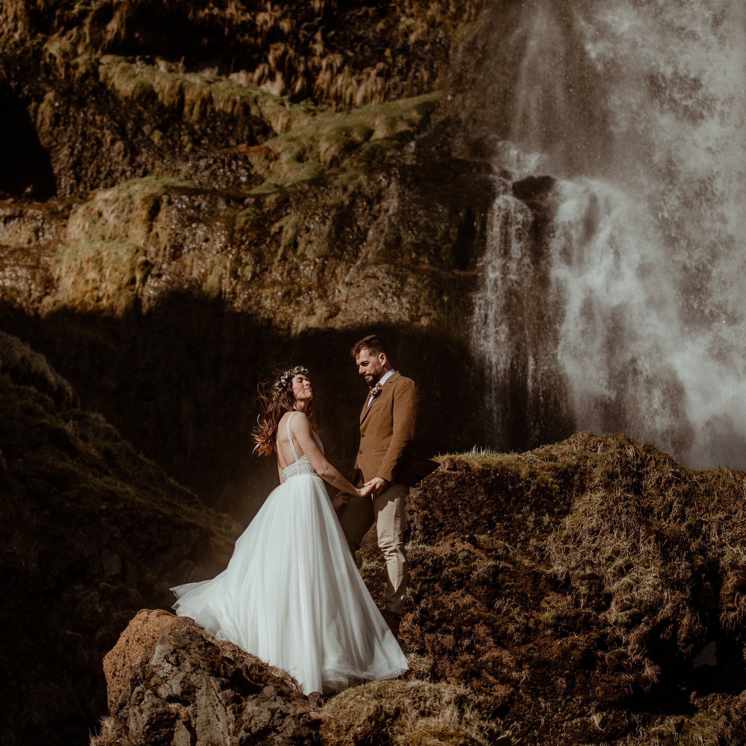 How to elope in Iceland in 2026-2027. Iceland elopement photo and video | Nikolaichik Photo