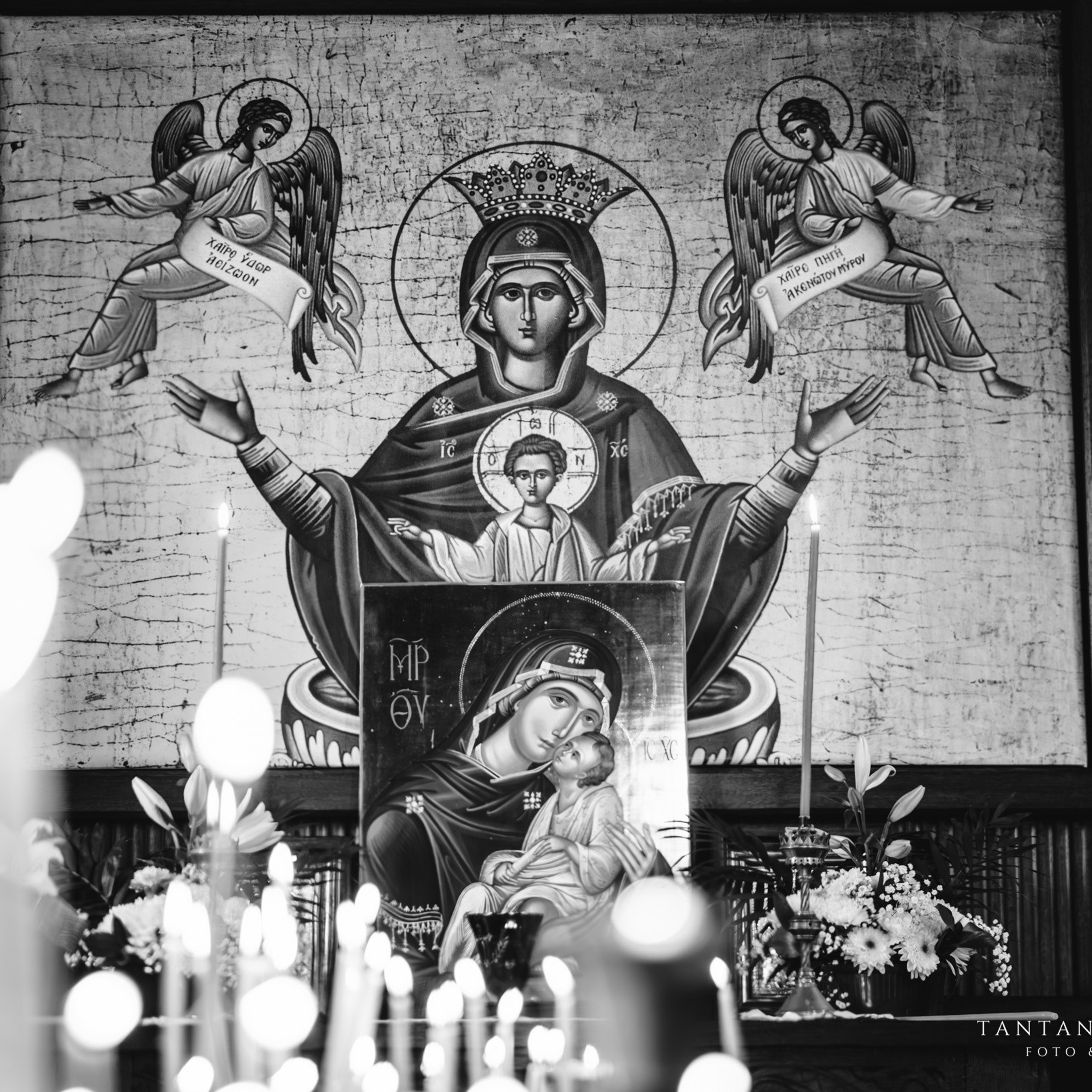 Sambata lui Lazar si Hramul la Biserica Romaneasca din Southampton — Slujba arhiereasca oficiata de PS Parinte Atanasie. TANTAN IONUT FOTO & FILM