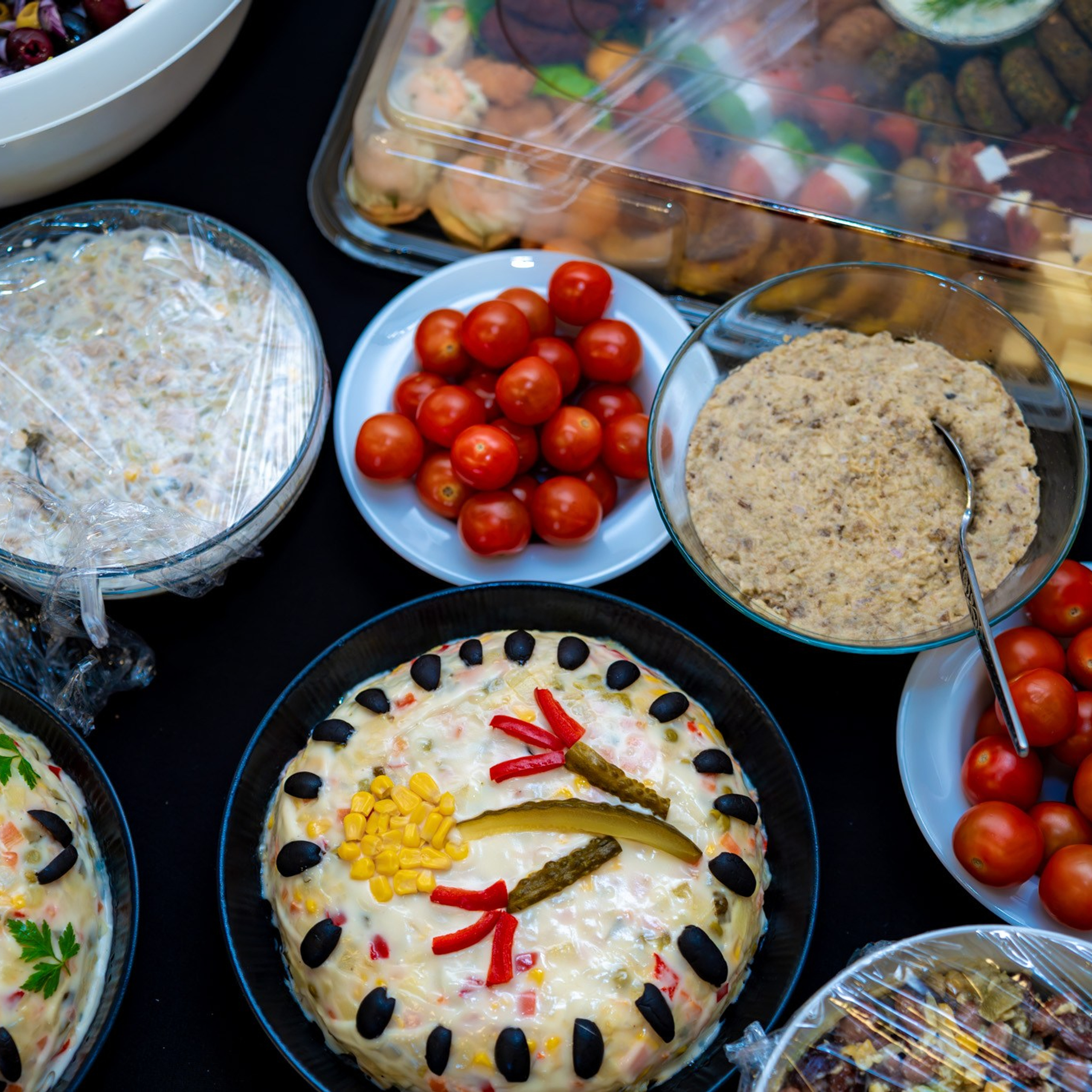 Sambata lui Lazar si Hramul la Biserica Romaneasca din Southampton — Slujba arhiereasca oficiata de PS Parinte Atanasie. TANTAN IONUT FOTO & FILM