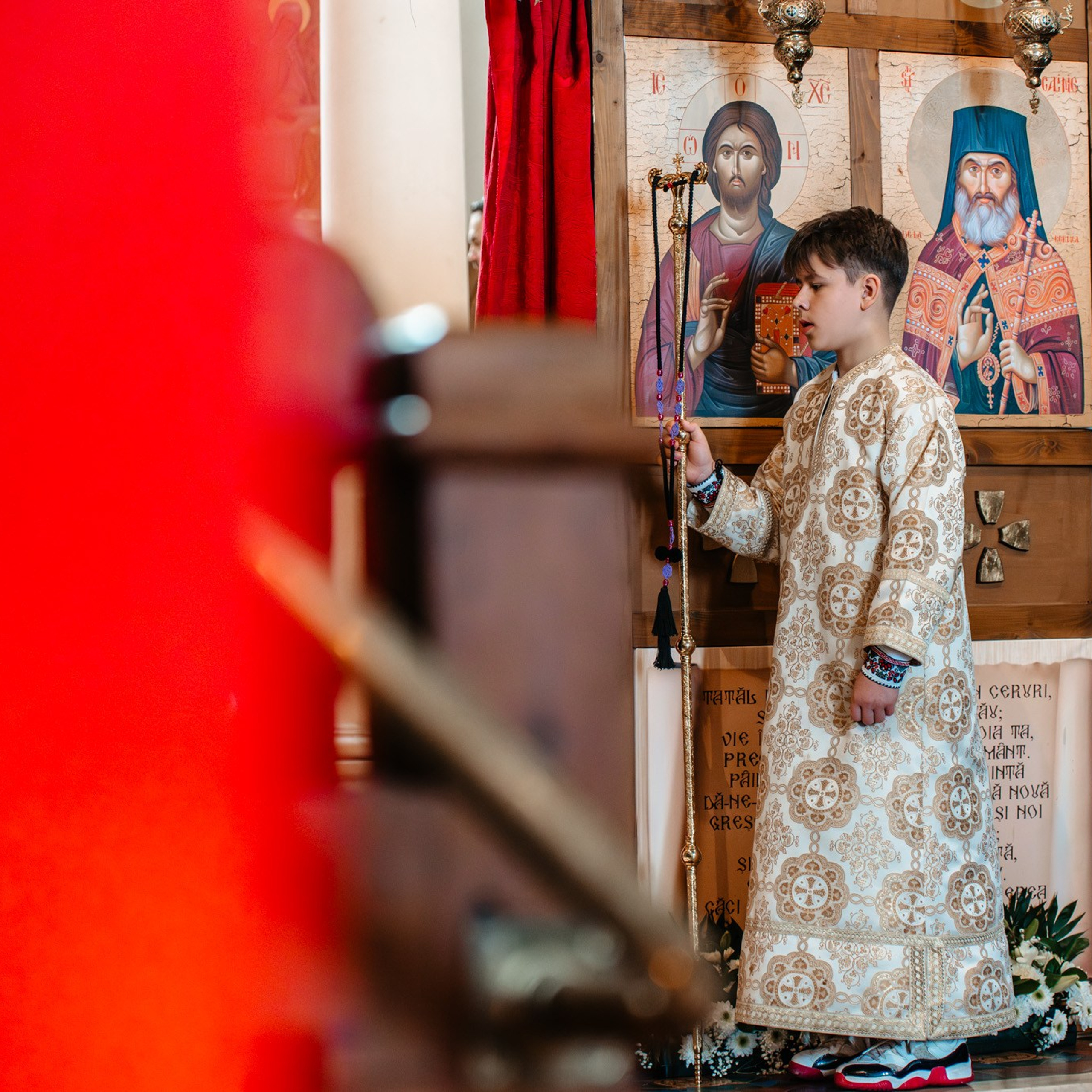 Sambata lui Lazar si Hramul la Biserica Romaneasca din Southampton — Slujba arhiereasca oficiata de PS Parinte Atanasie. TANTAN IONUT FOTO & FILM