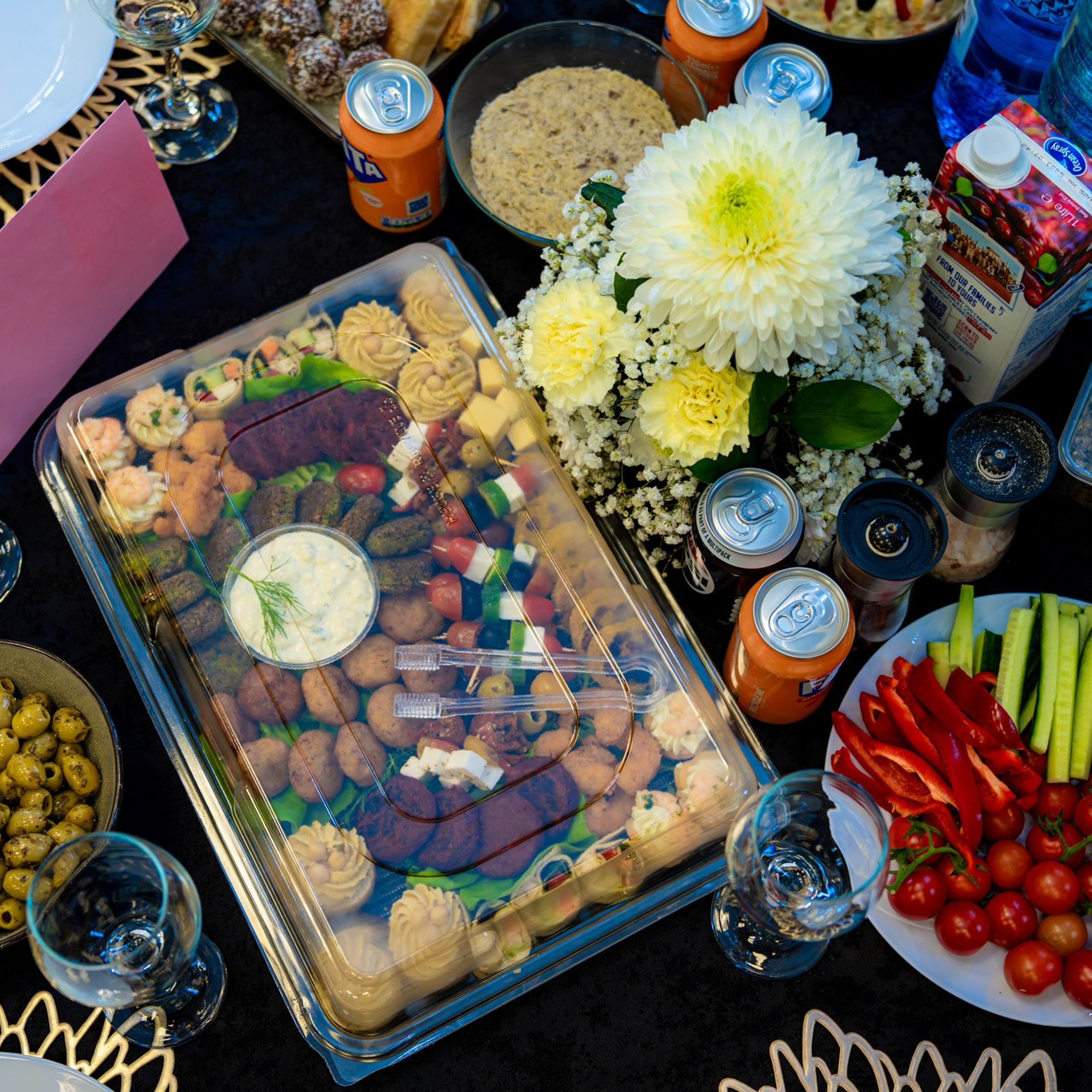 Sambata lui Lazar si Hramul la Biserica Romaneasca din Southampton — Slujba arhiereasca oficiata de PS Parinte Atanasie. TANTAN IONUT FOTO & FILM