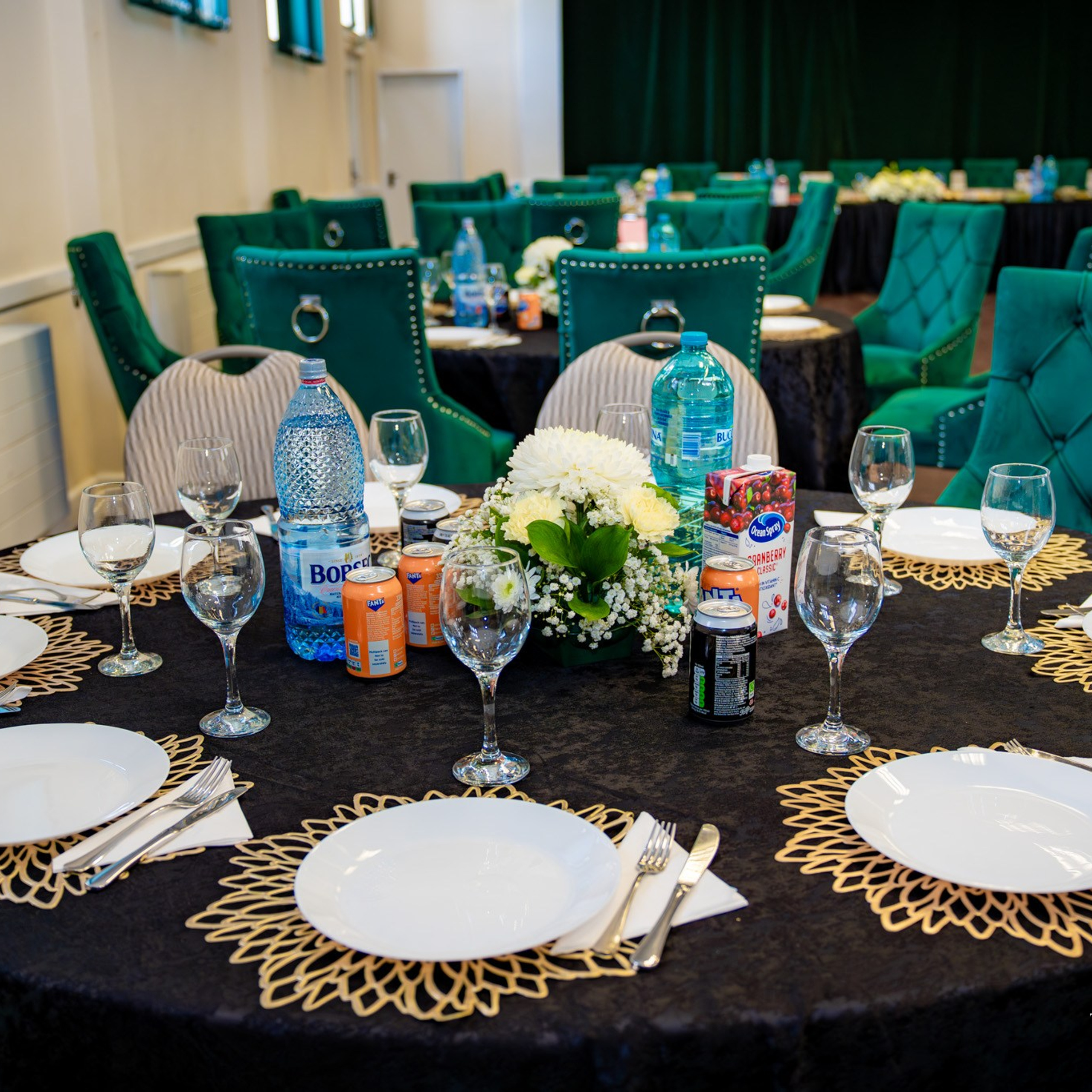 Sambata lui Lazar si Hramul la Biserica Romaneasca din Southampton — Slujba arhiereasca oficiata de PS Parinte Atanasie. TANTAN IONUT FOTO & FILM