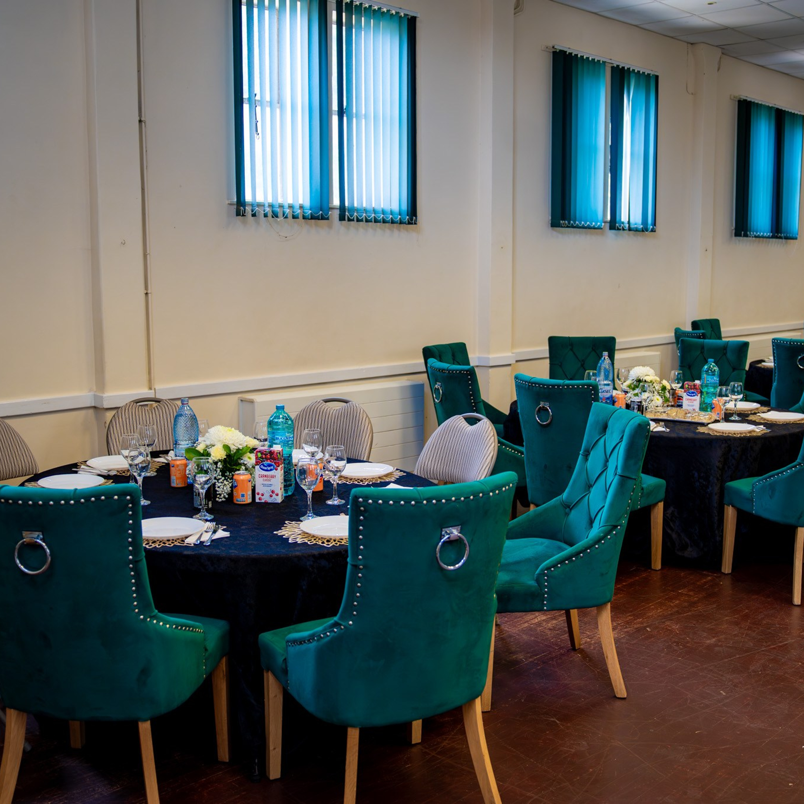 Sambata lui Lazar si Hramul la Biserica Romaneasca din Southampton — Slujba arhiereasca oficiata de PS Parinte Atanasie. TANTAN IONUT FOTO & FILM