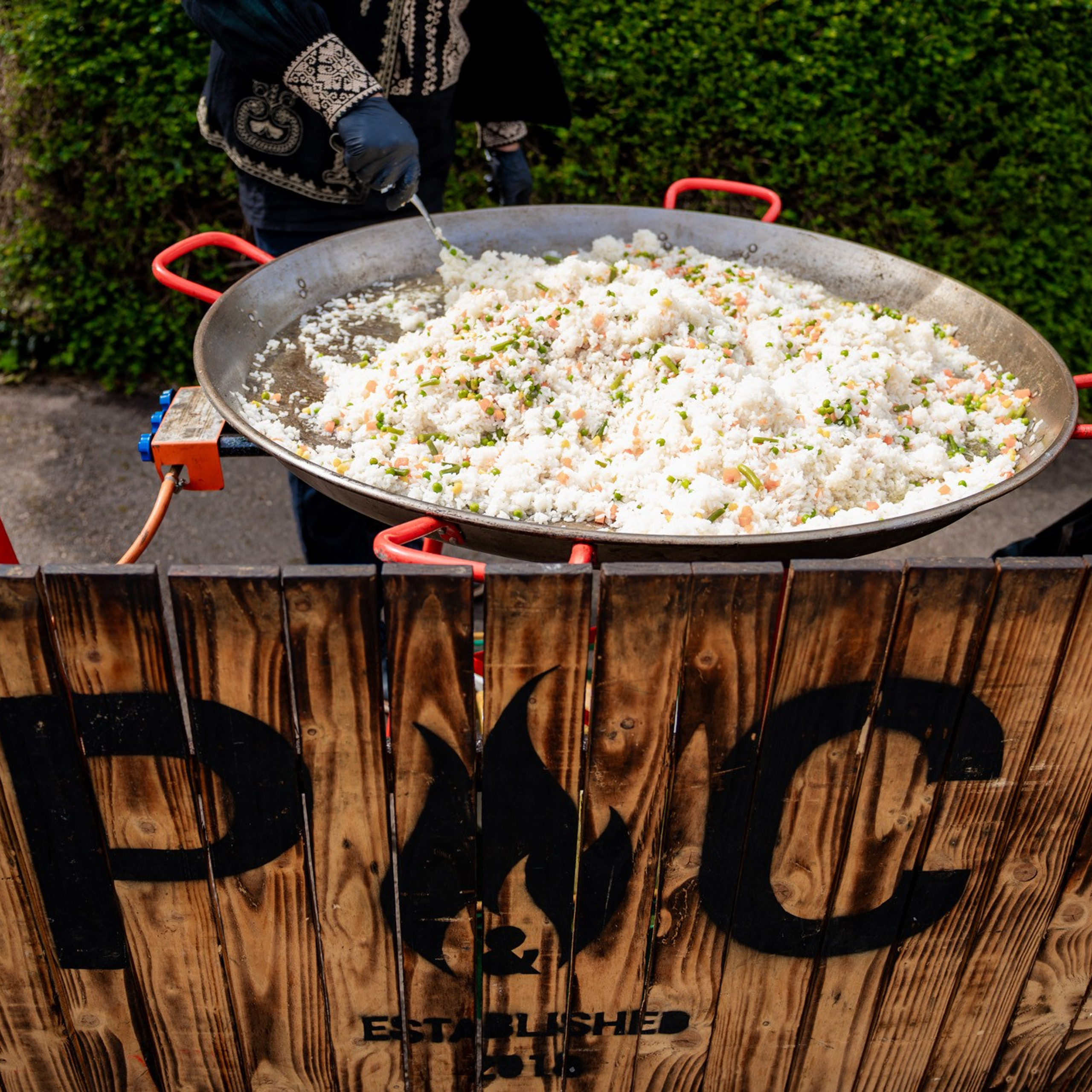 Sambata lui Lazar si Hramul la Biserica Romaneasca din Southampton — Slujba arhiereasca oficiata de PS Parinte Atanasie. TANTAN IONUT FOTO & FILM