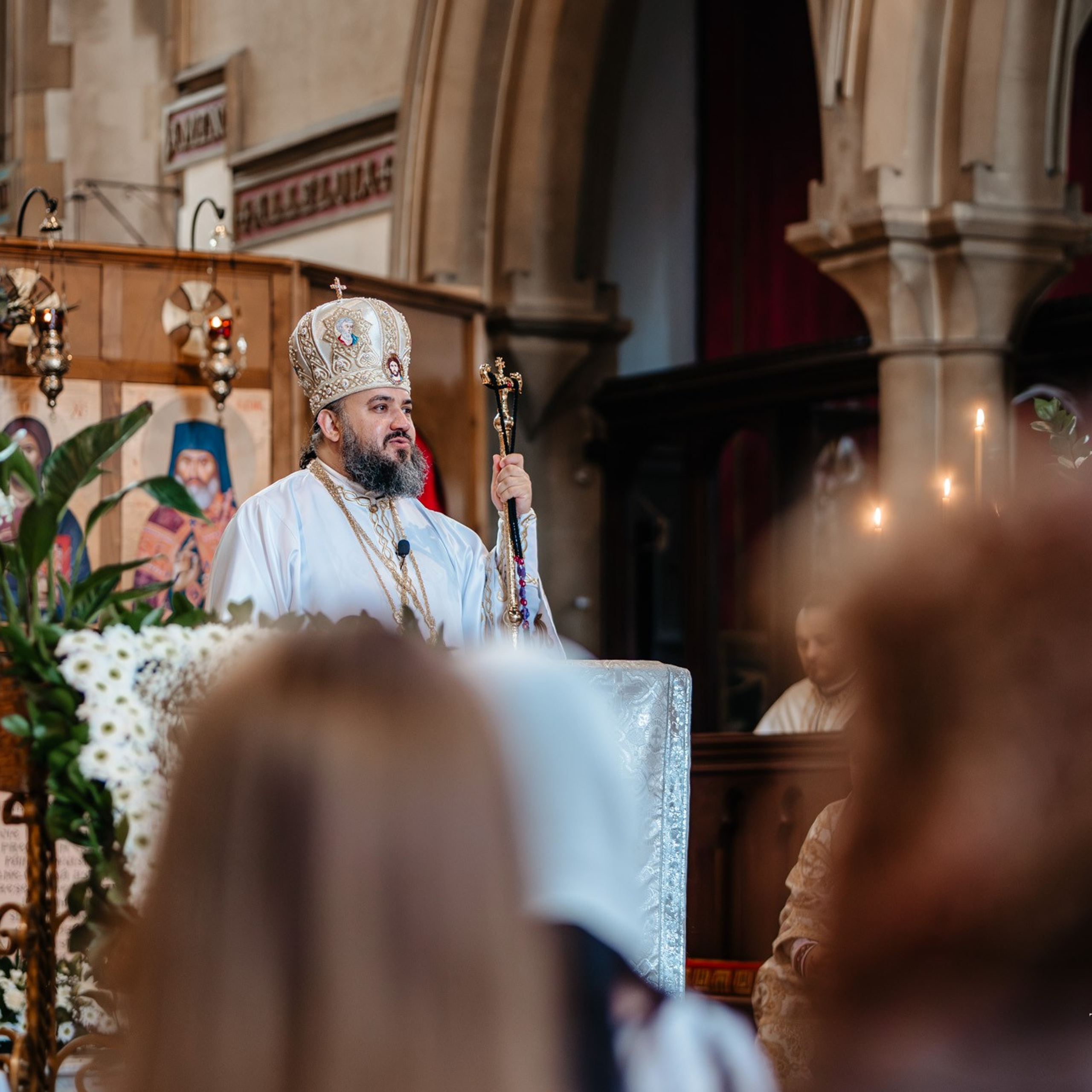 Sambata lui Lazar si Hramul la Biserica Romaneasca din Southampton — Slujba arhiereasca oficiata de PS Parinte Atanasie. TANTAN IONUT FOTO & FILM