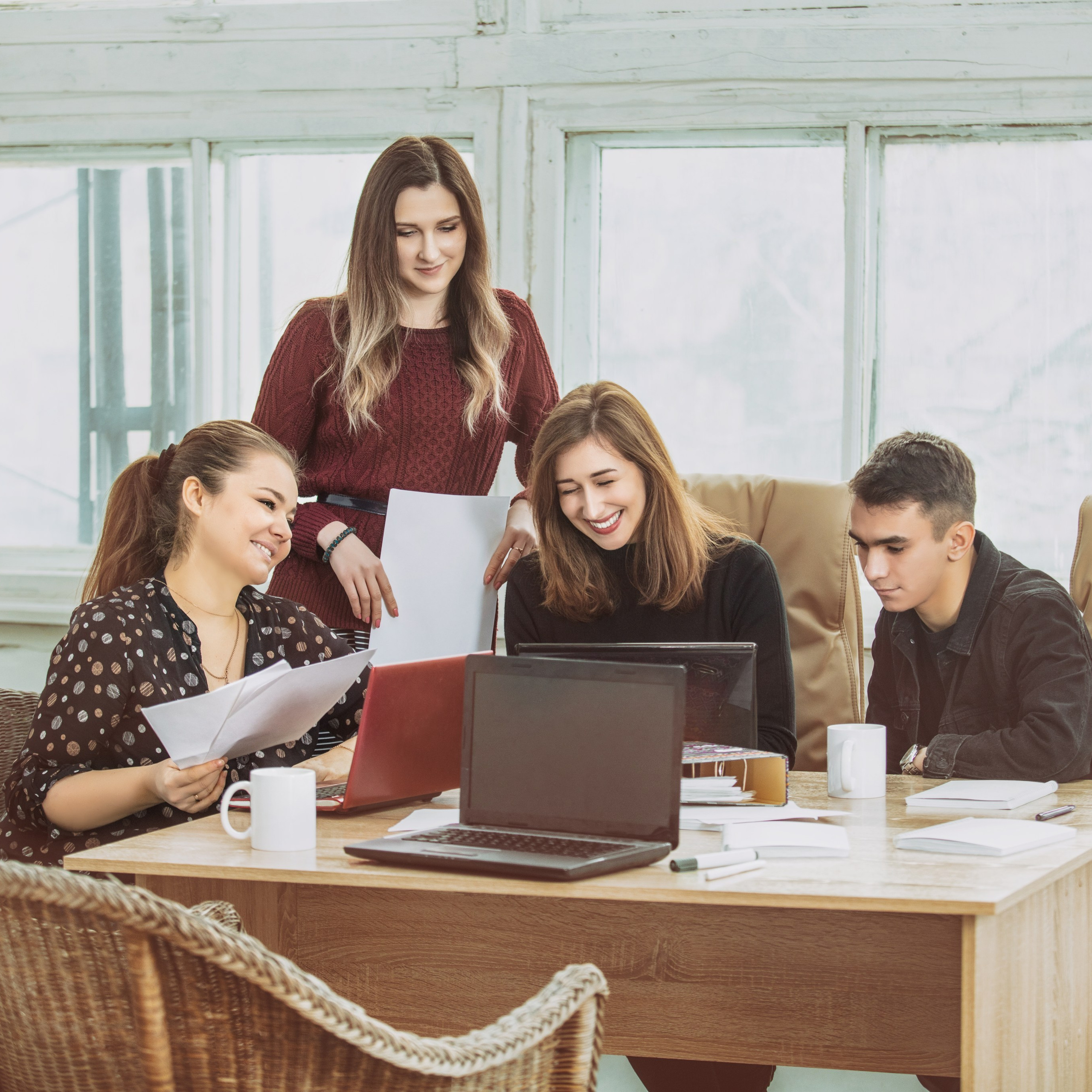 Mon histoire personnelle est une histoire sur le chemin créatif vers la photographie. Photographe professionnelle de la ville d’Auxerre - Ekaterina Mathieu