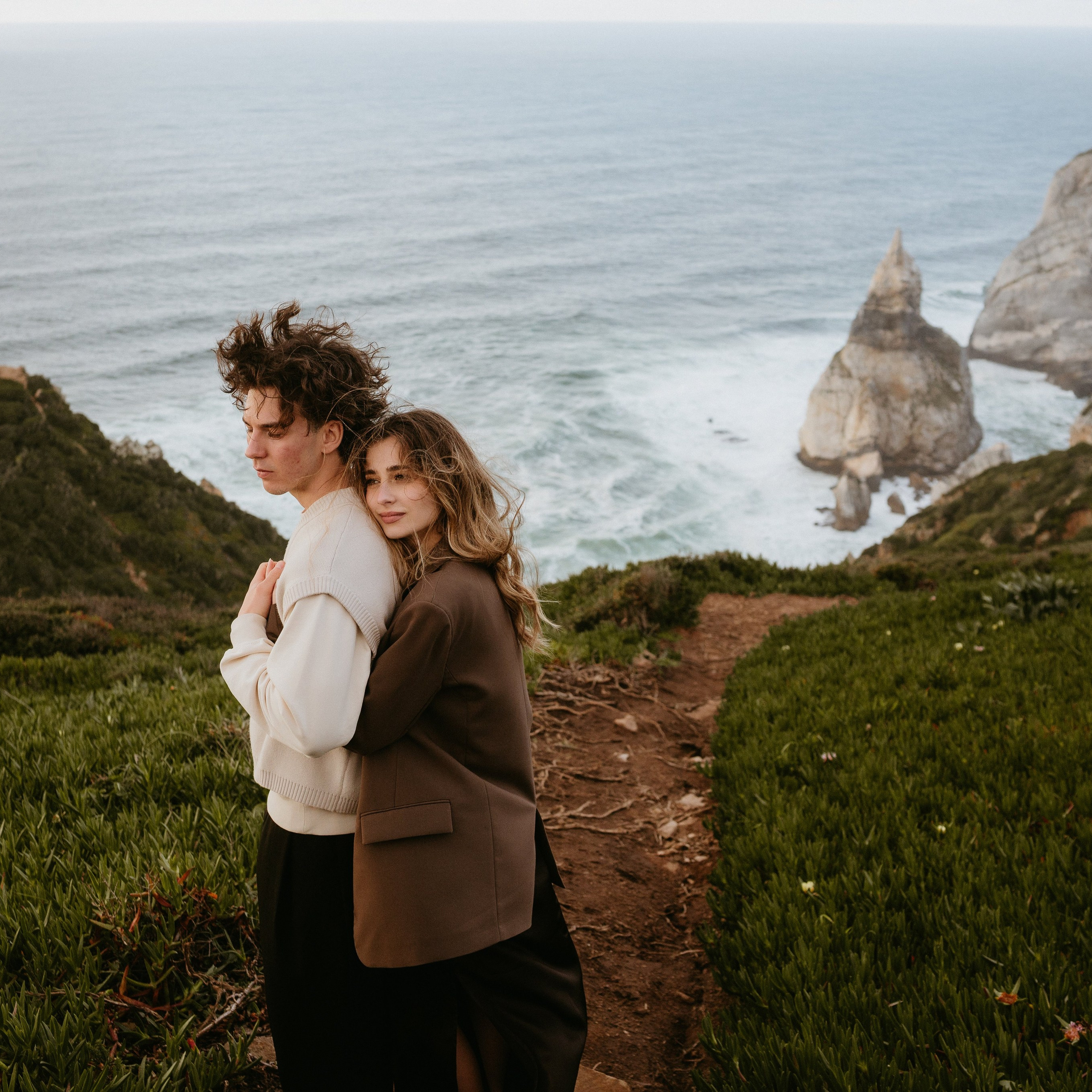 Praia da Ursa – ședință foto de cuplu într-un loc magic din Portugalia
