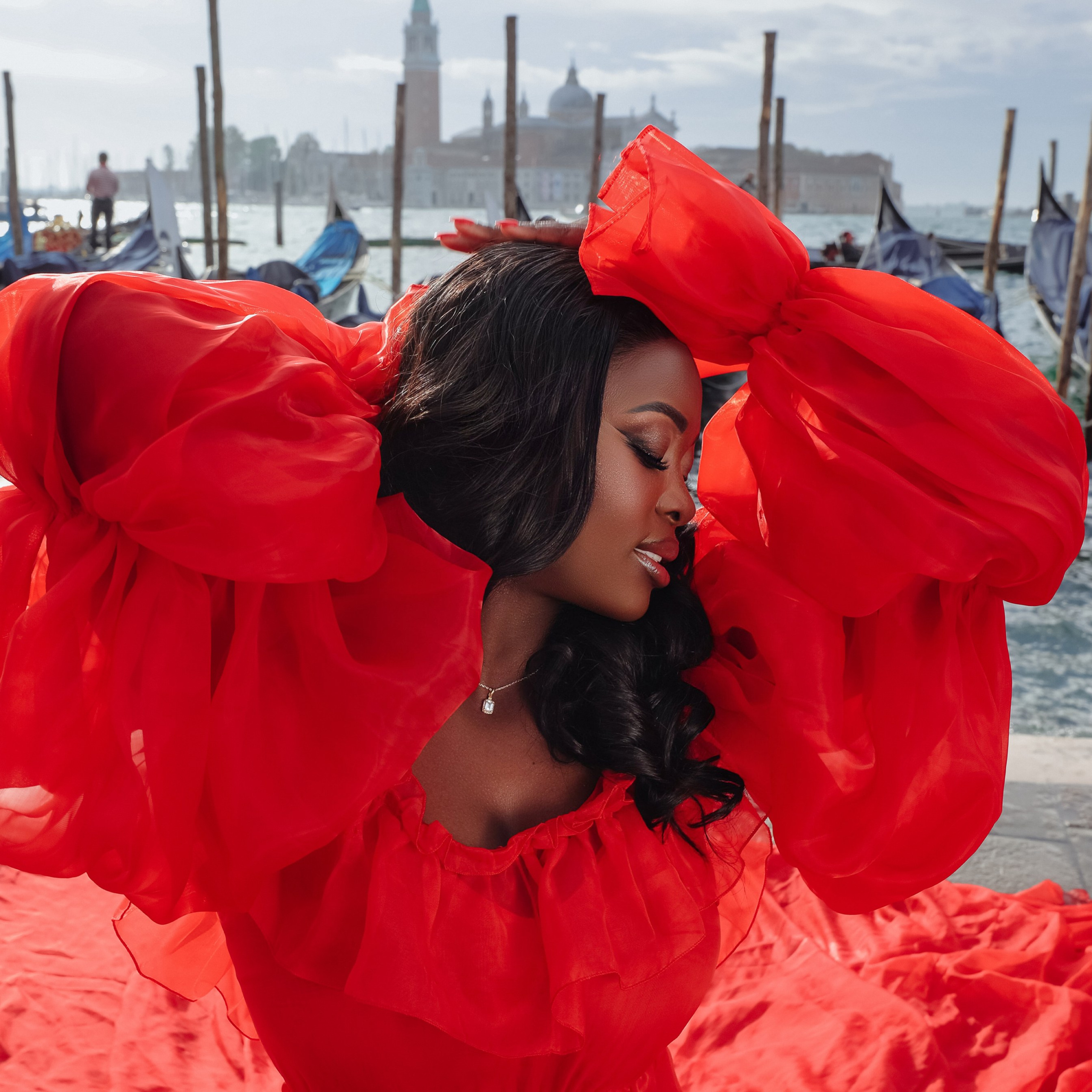 KA3NA HQ • London-Based Content Creator | Brand Influencer | Commercial Model