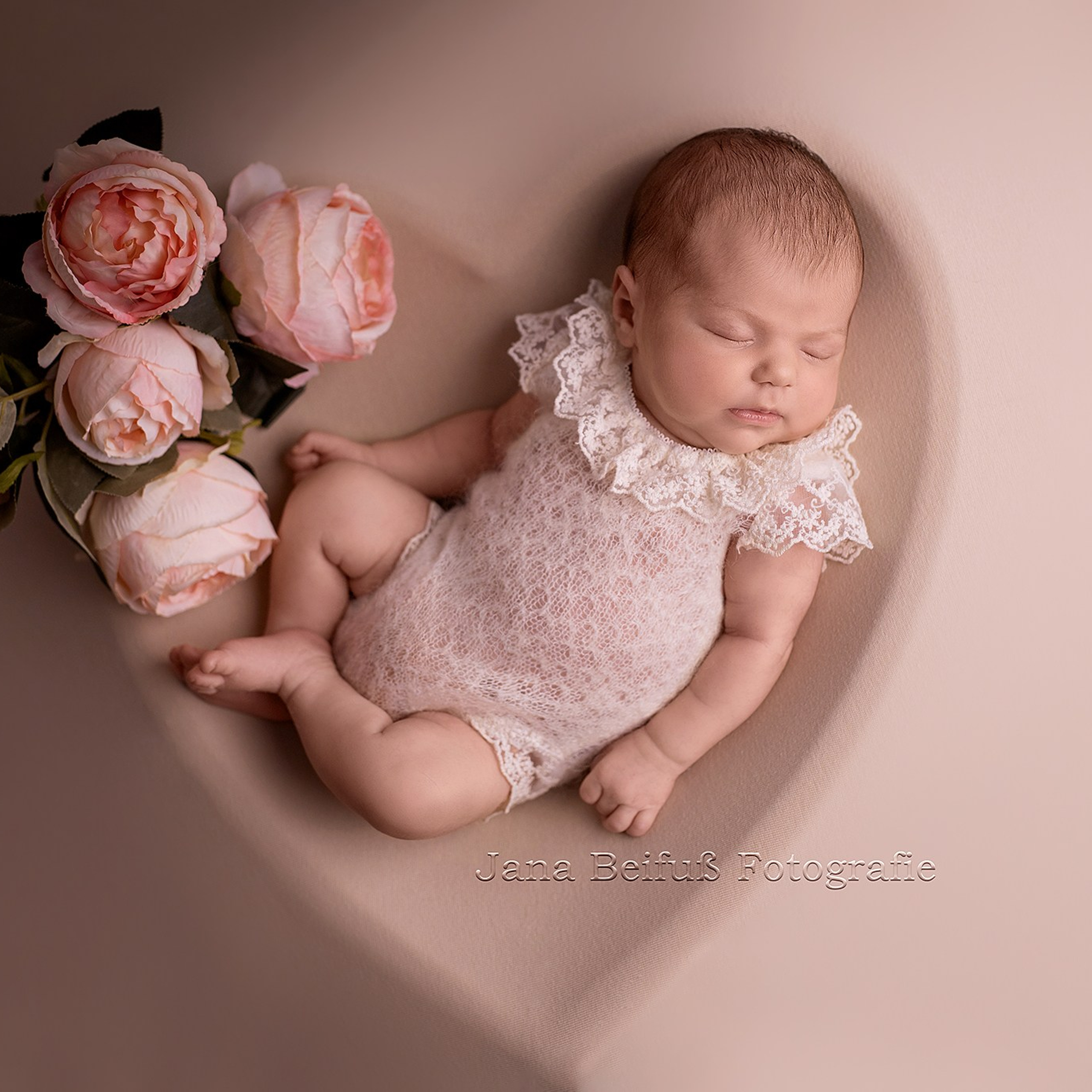 Neugeborenenshooting Weißenhorn, Neugeborenenshooting Ulm, Babyfotograf Ulm, Babyfotograf Senden, Babyfotograf Neu-Ulm Jana Beifuß Fotografie