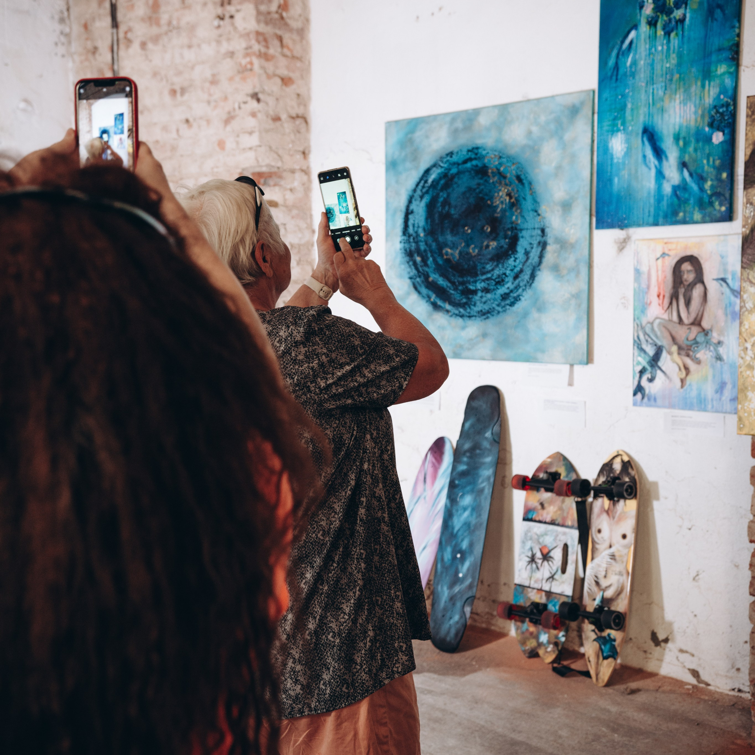 Introspektivní malba. Dana Lišková — Empatická fotografka | Introspektivní umělkyně | Neurodivergentní koučka| Zakladatelka Artepy.cz