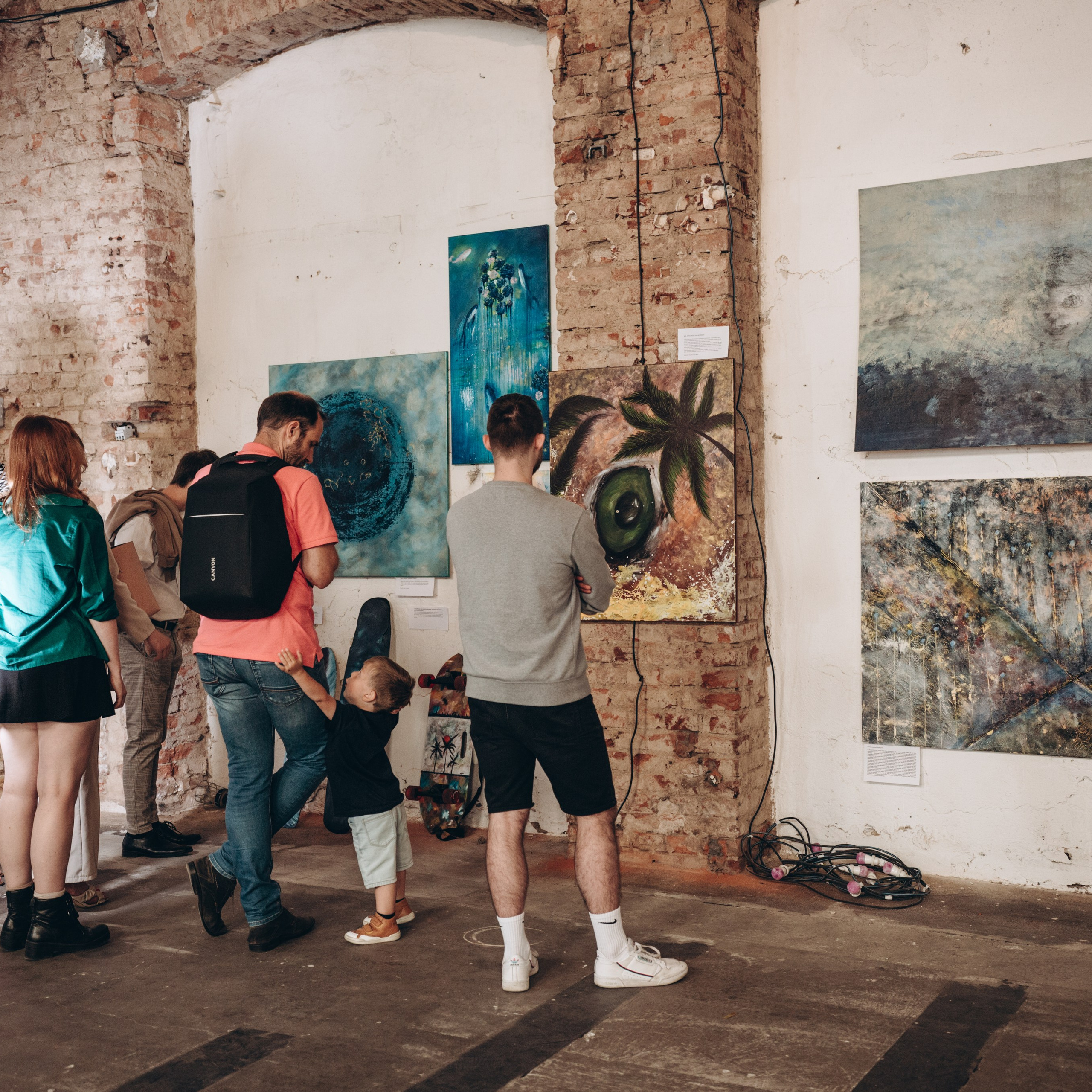 Introspektivní malba. Dana Lišková — Empatická fotografka | Introspektivní umělkyně | Neurodivergentní koučka| Zakladatelka Artepy.cz