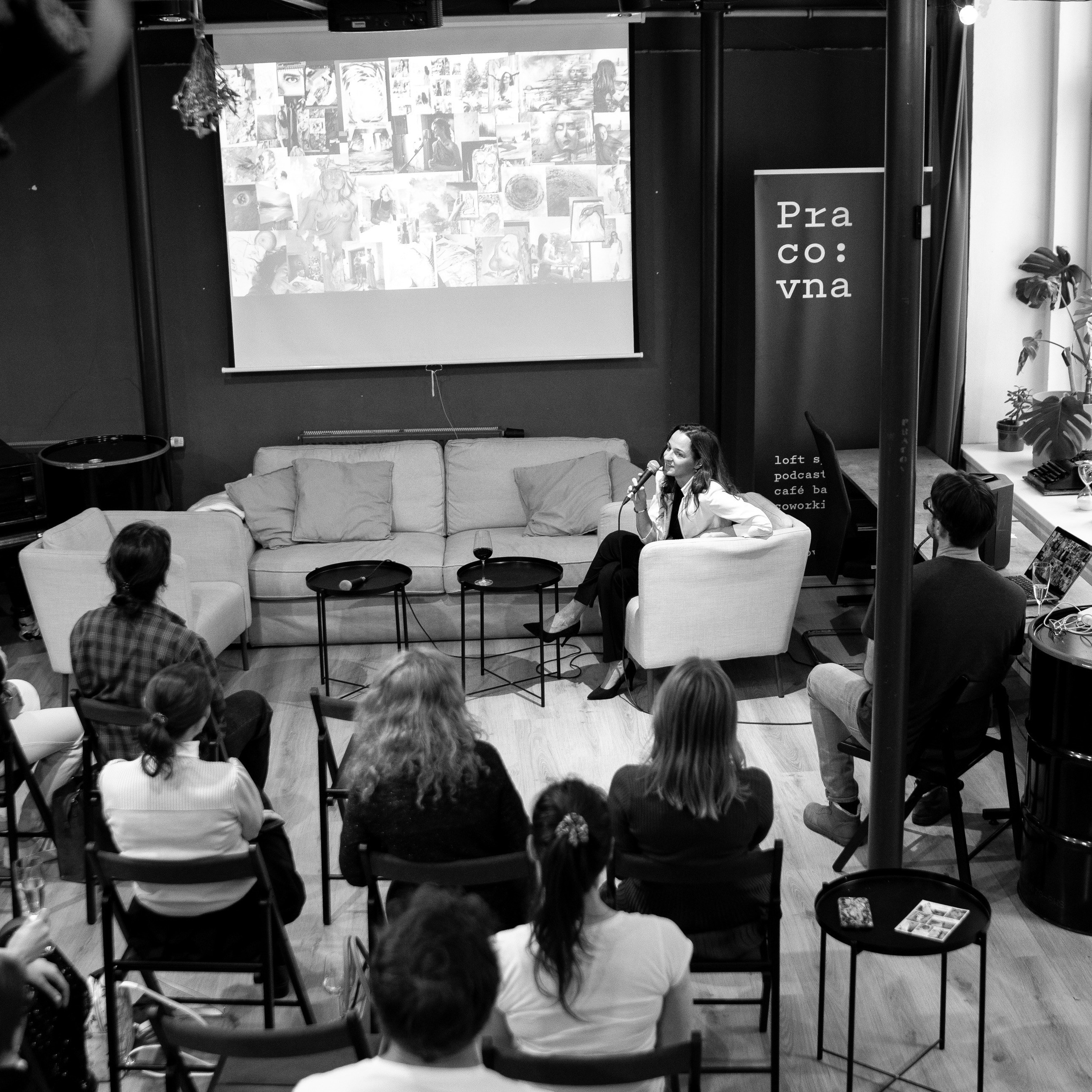 Introspektivní malba. Dana Lišková — Empatická fotografka | Introspektivní umělkyně | Neurodivergentní koučka| Zakladatelka Artepy.cz