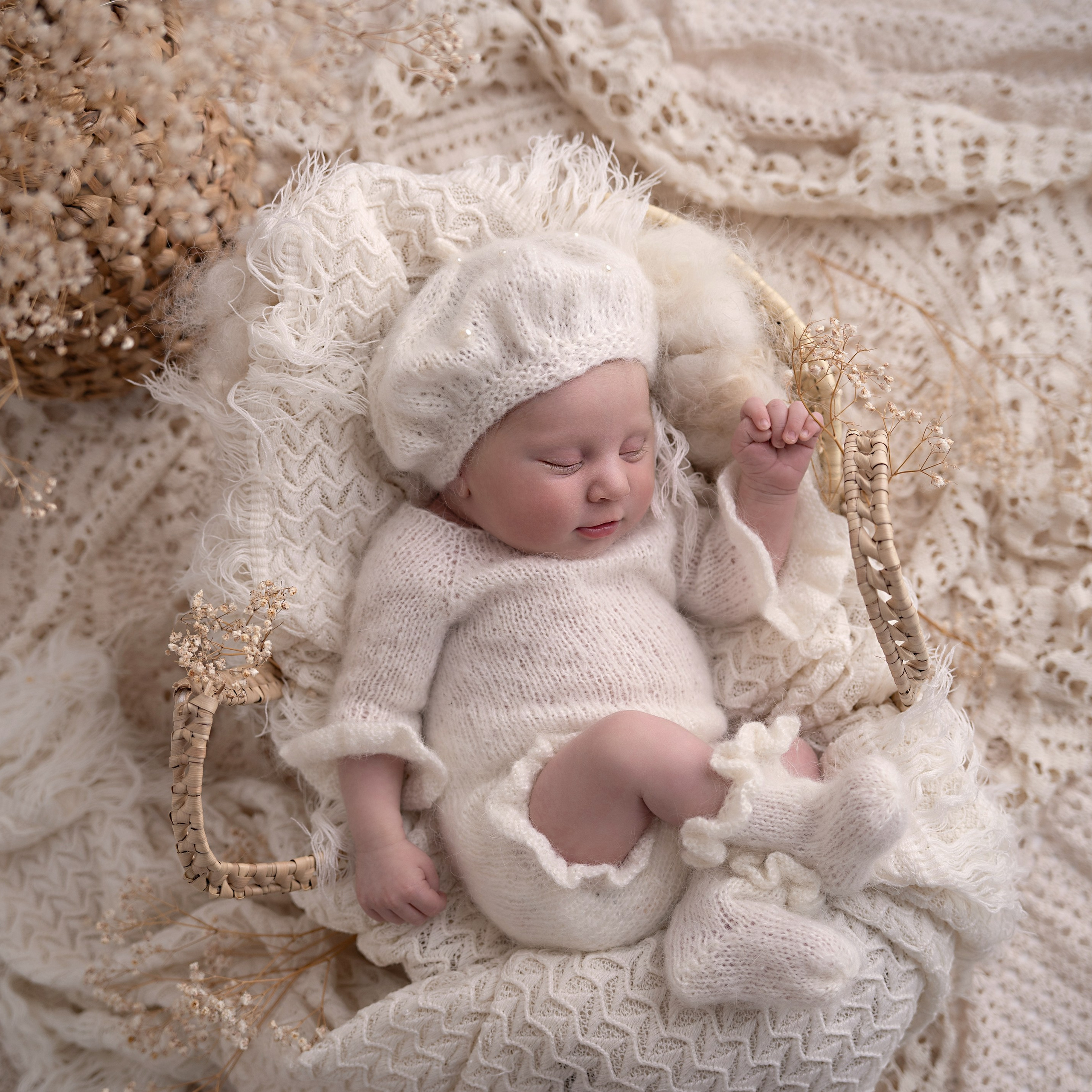 Ghid de pregătire pentru ședința foto de maternitate. Fotograf maternitate, nou-născuți și familie în Cluj-Napoca | Roxana Rusu