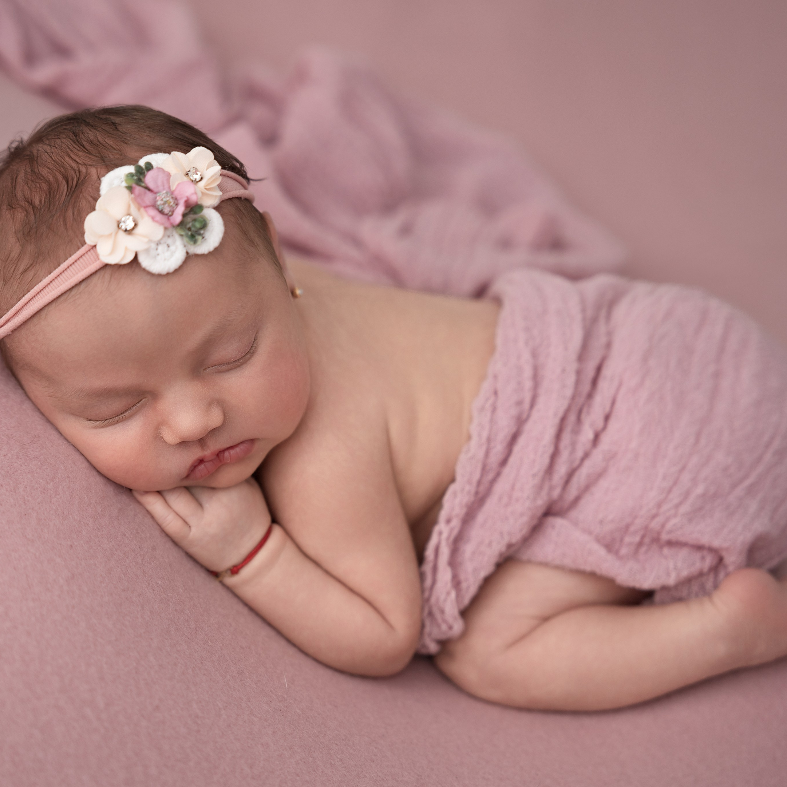 Ghid de pregătire pentru ședința foto de maternitate. Fotograf maternitate, nou-născuți și familie în Cluj-Napoca | Roxana Rusu