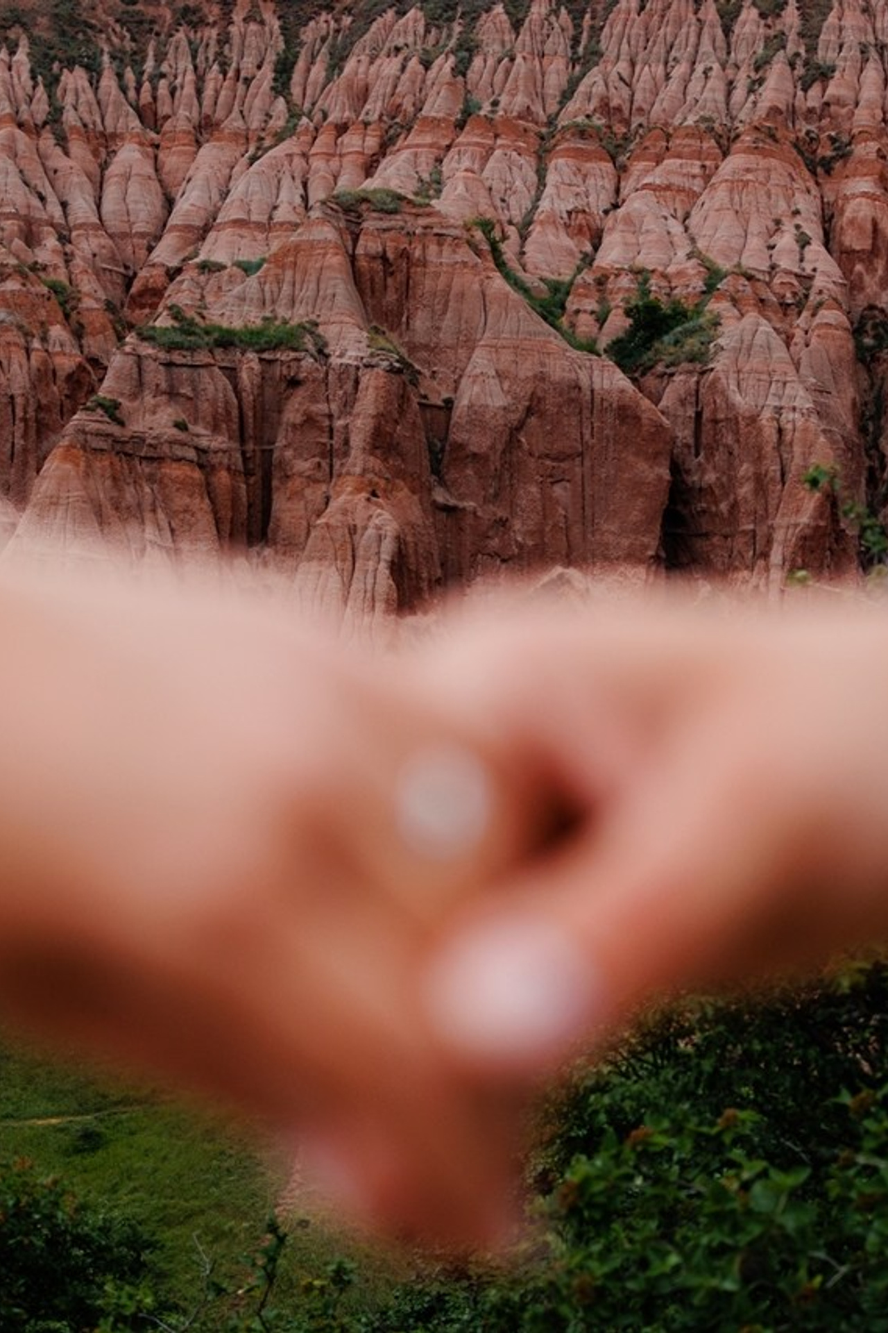 Cum sa te simti confortabil in fata aparatului de fotografiat. Mădălin Ciortea - fotograf de nuntă și de familie | Dream Art Events