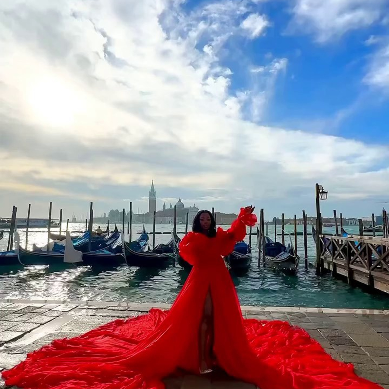 KA3NA HQ • London-Based Content Creator | Brand Influencer | Commercial Model