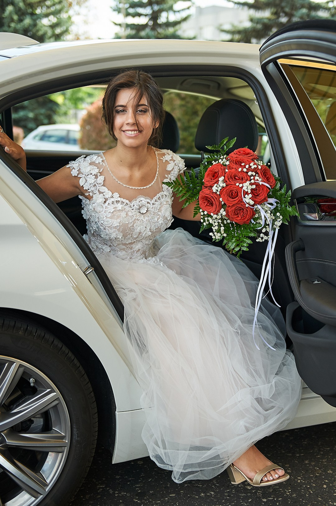 Calgary wedding photo and video. Photographer Andrii Bielikov