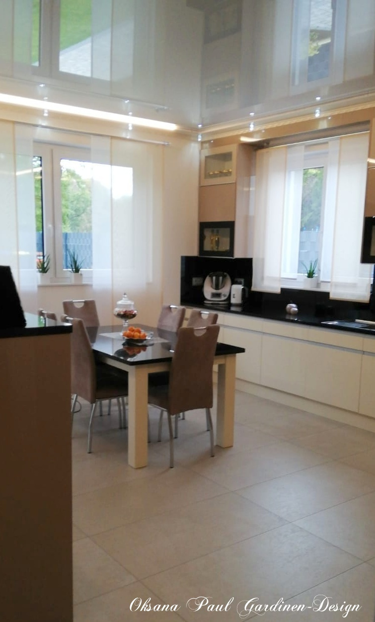 Oksana Paul-Gardinen-Design Oksana Paul ✧ Art of Gardinen & Textile Design ✧ Polymer Clay Art & Handmade Creatures