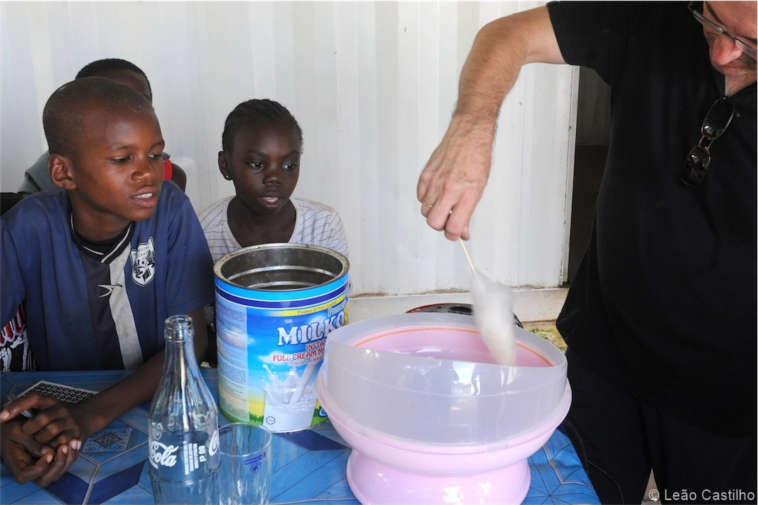 Photos of volunteer work in Congo. Simbahalu