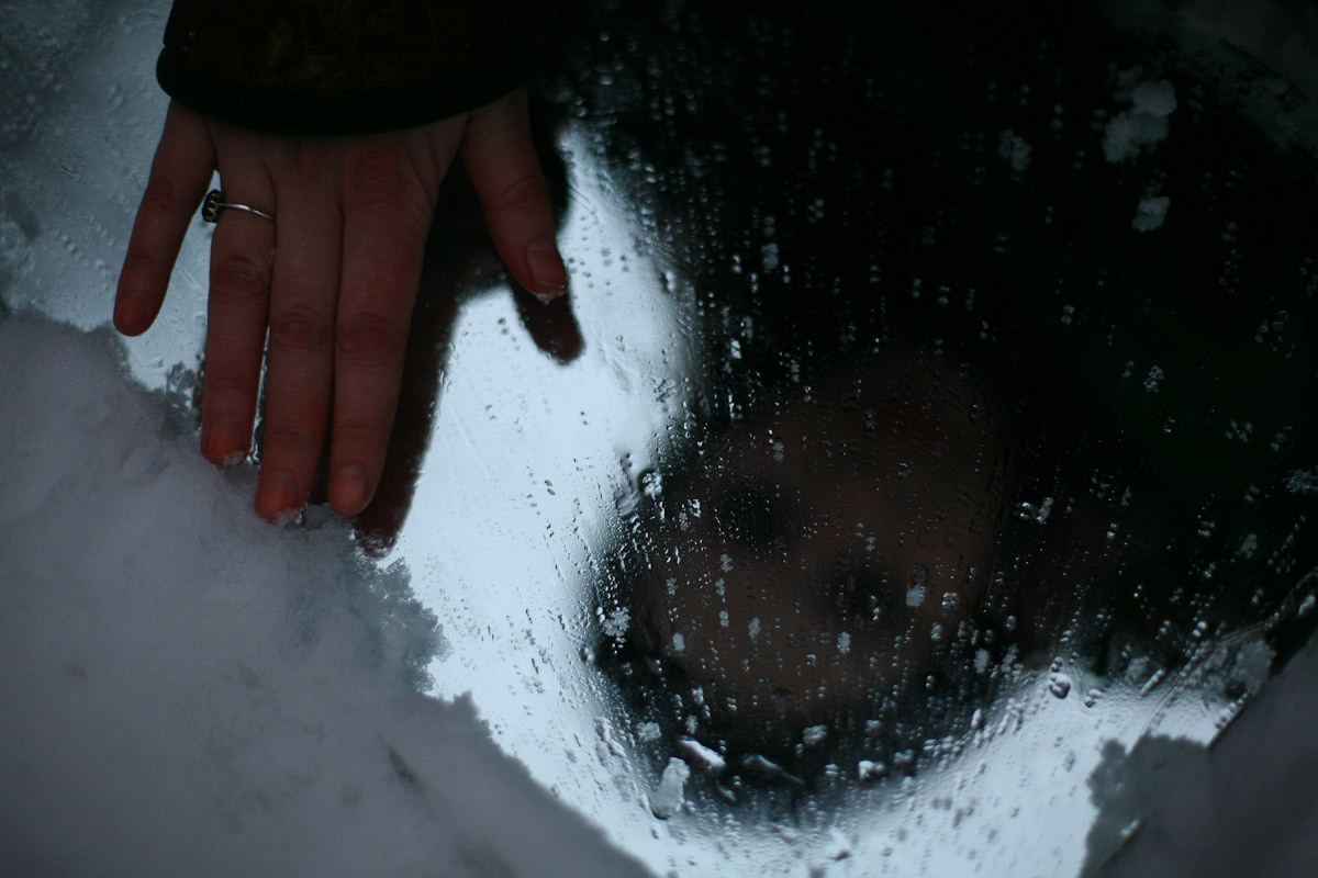 Luda and the apples of old winter. Victoria Dini. Art photography in London / Folkestone, UK