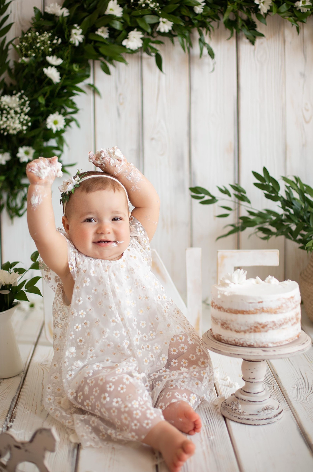 Baby Photographer in Essex | First Year Milestone Portraits by Irene Chaikeen. Irene Chaikeen | Maternity and newborn photoshoot in Essex/London