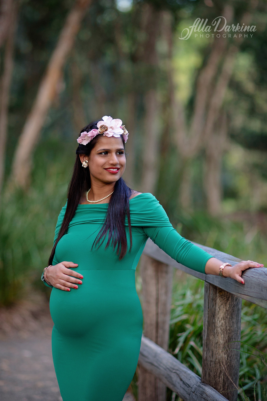 Maternity session session price guide. Newborn and family photographer. Hills District. Sydney
