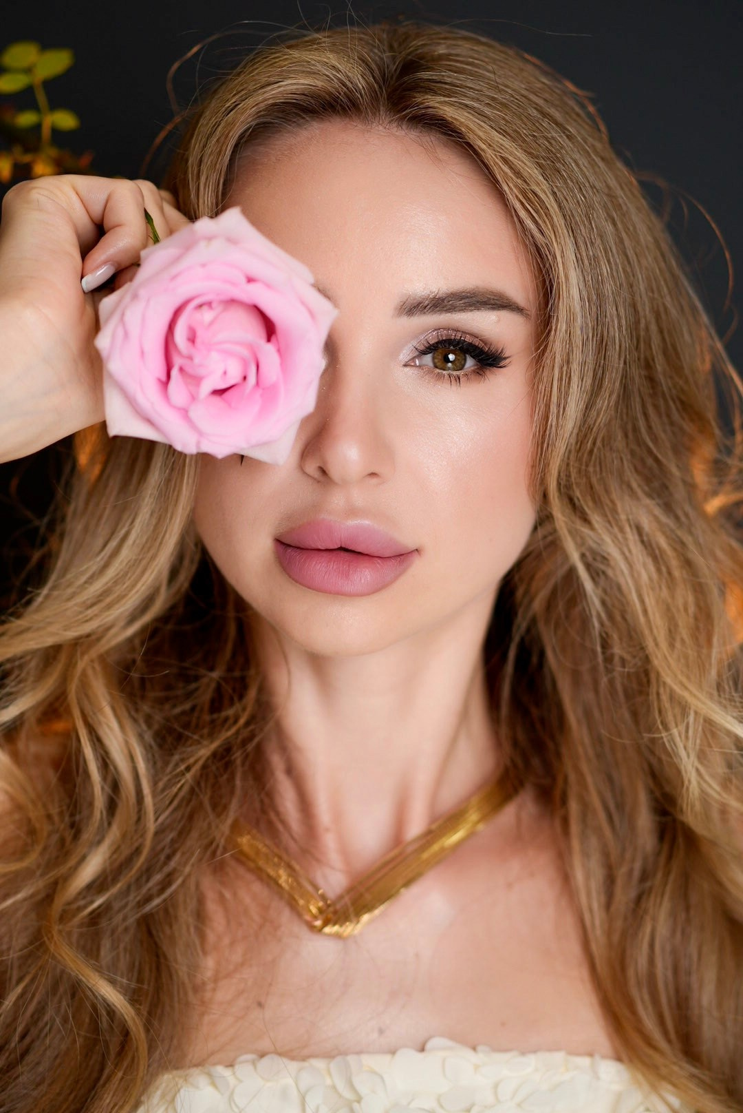 Визуално популяризиране на бизнеса в Бургас, Юлия Начева