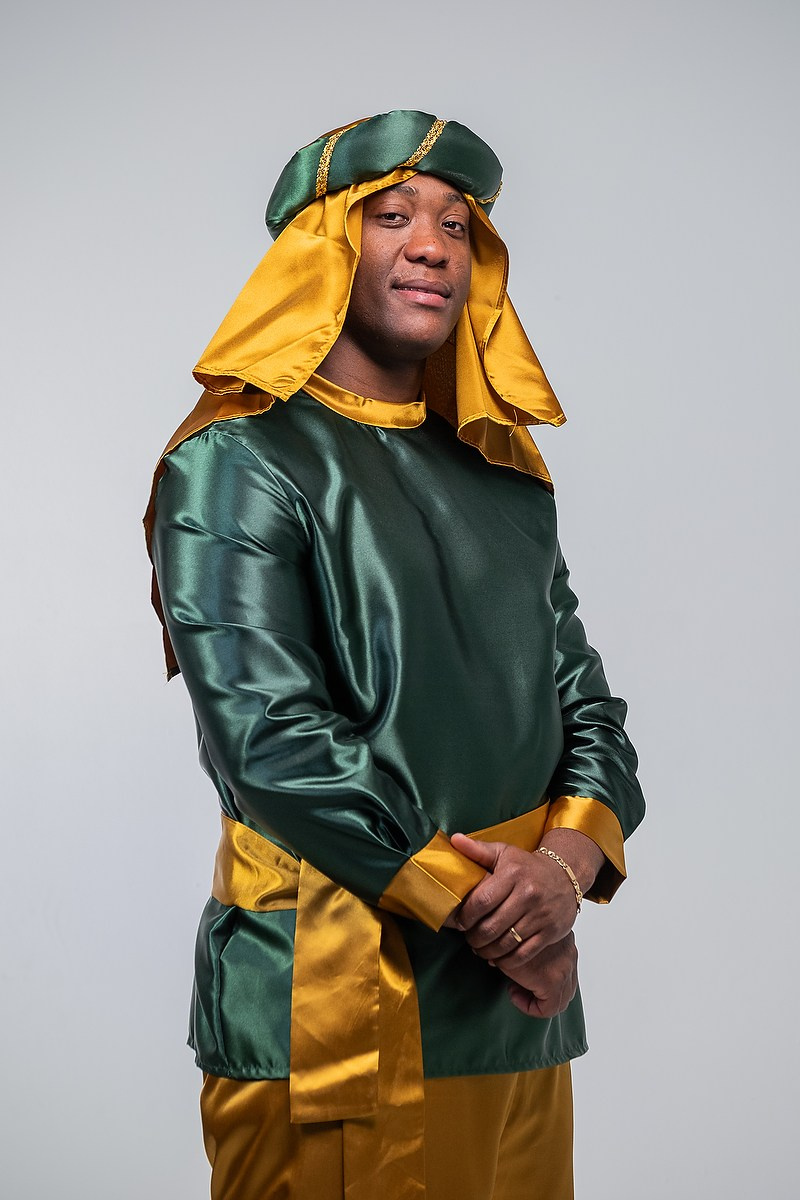 Catálogo de Vestuario Real