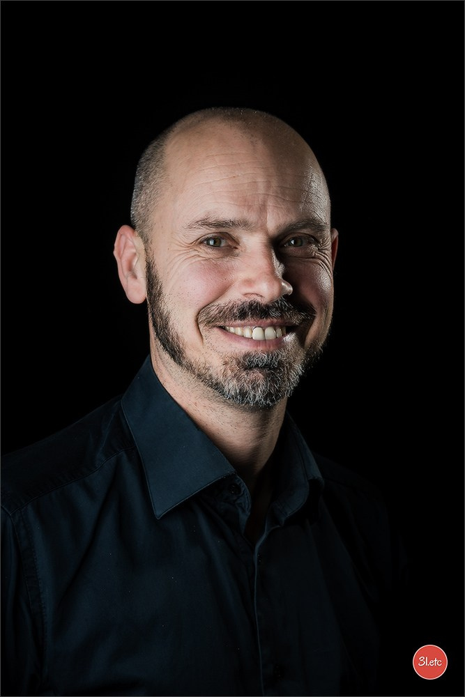 Portrait ou portrait de famille chez vous. Photographe à Strasbourg | Portraits, Studio, Enfants, Événements