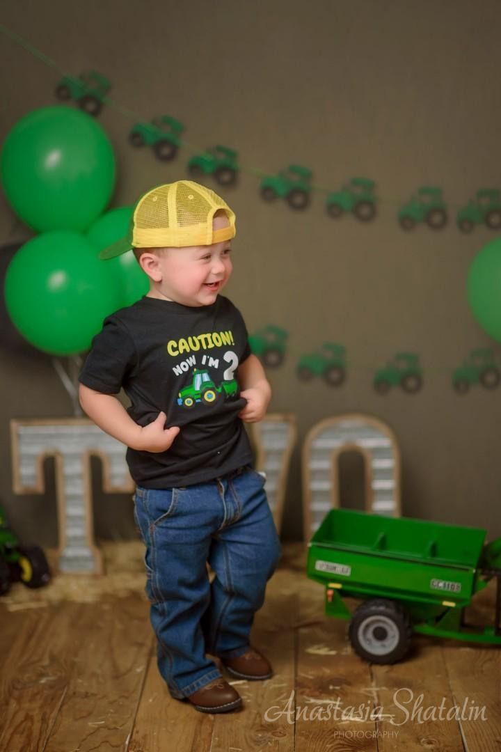Second birthday photoshoot kids child photographer Roseville, Rocklin. Family photographer in Roseville, Rocklin, Folsom, Sacramento