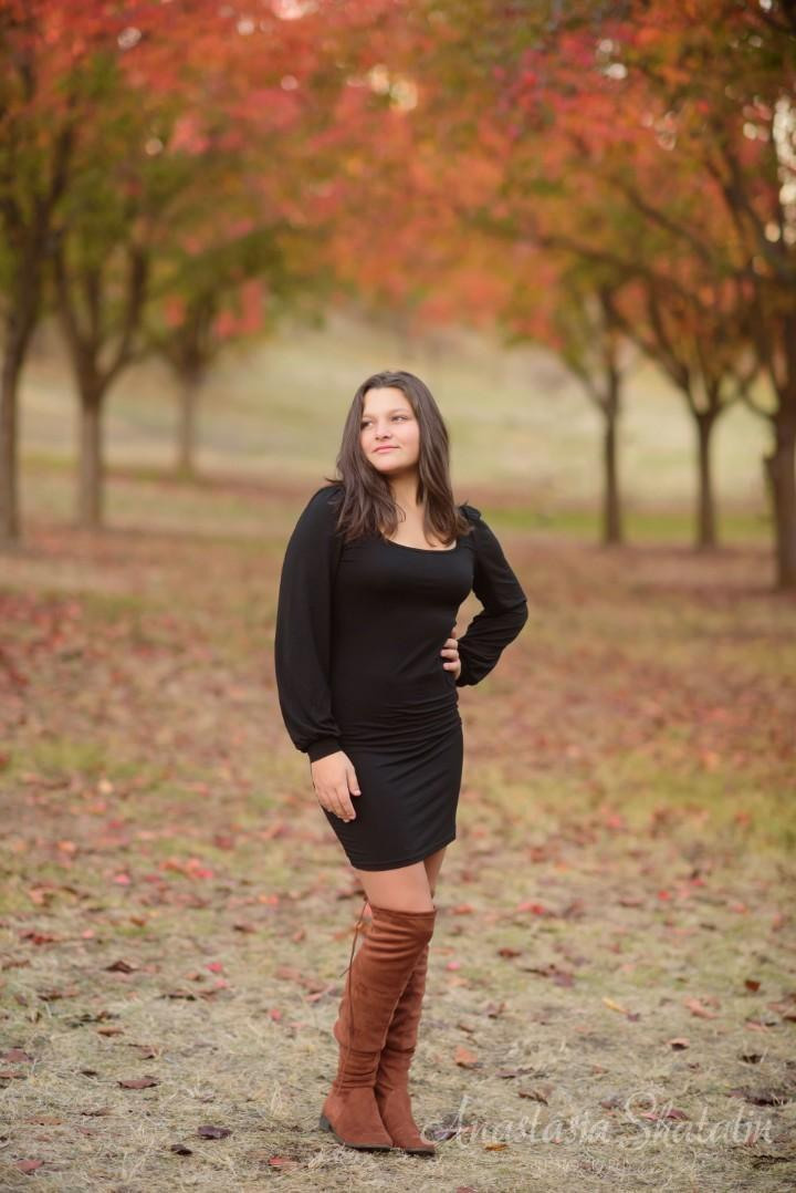 Fall autumn photography Folsome, Roseville, Rocklin. Family photographer in Roseville, Rocklin, Folsom, Sacramento