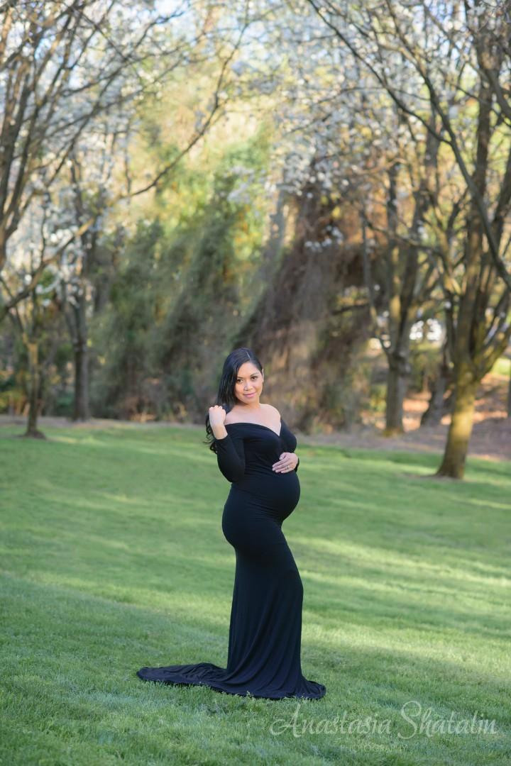Rocklin maternity photographer. Family photographer in Roseville, Rocklin, Folsom, Sacramento