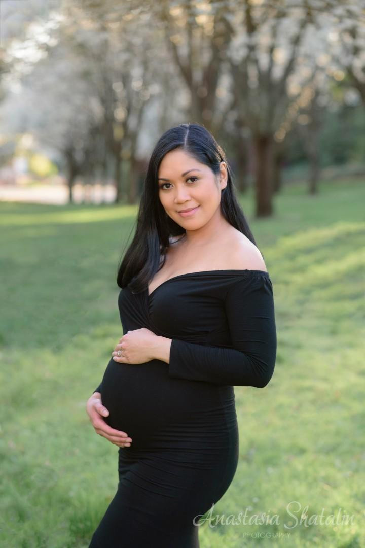 Rocklin maternity photographer. Family photographer in Roseville, Rocklin, Folsom, Sacramento