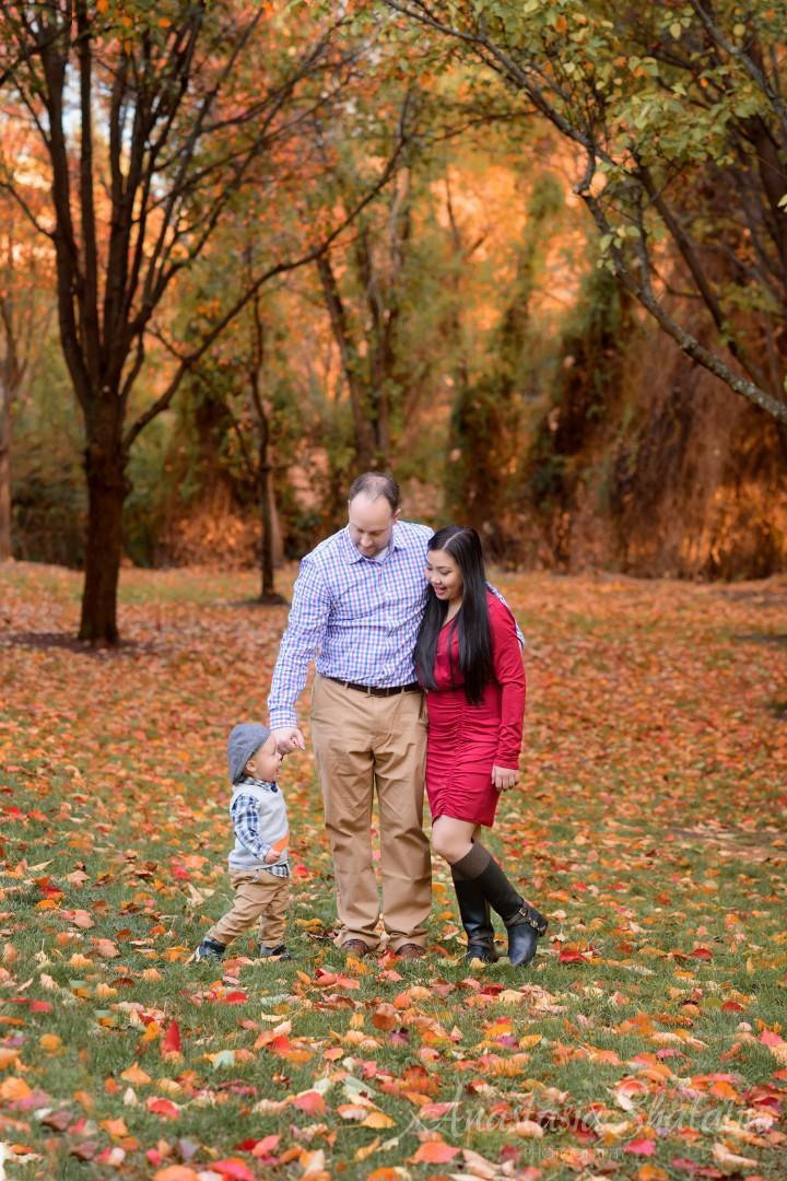 Outdoor fall family photographer Rocklin, CA. Family photographer in Roseville, Rocklin, Folsom, Sacramento