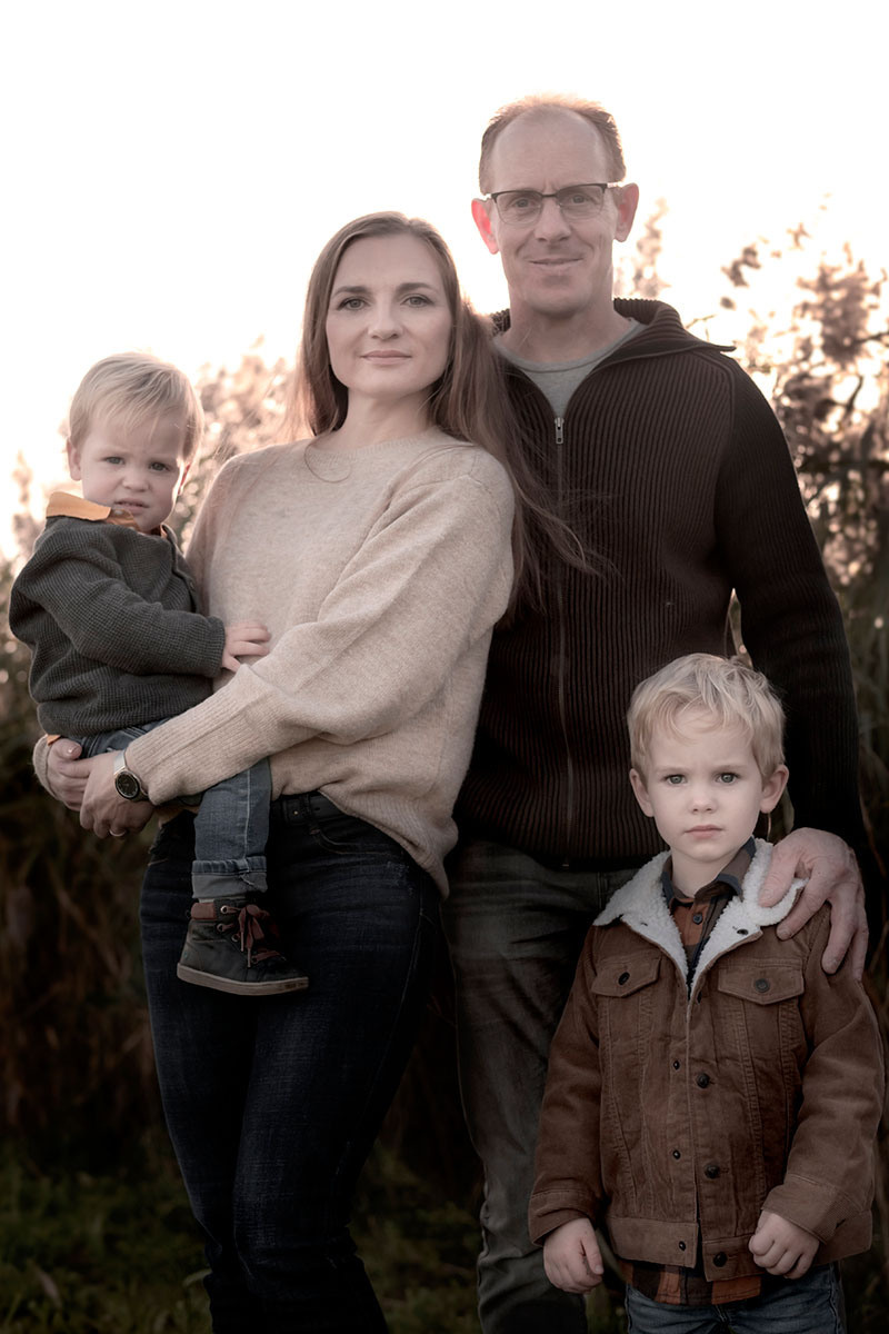 Familie fotoshoot met twee kinderen