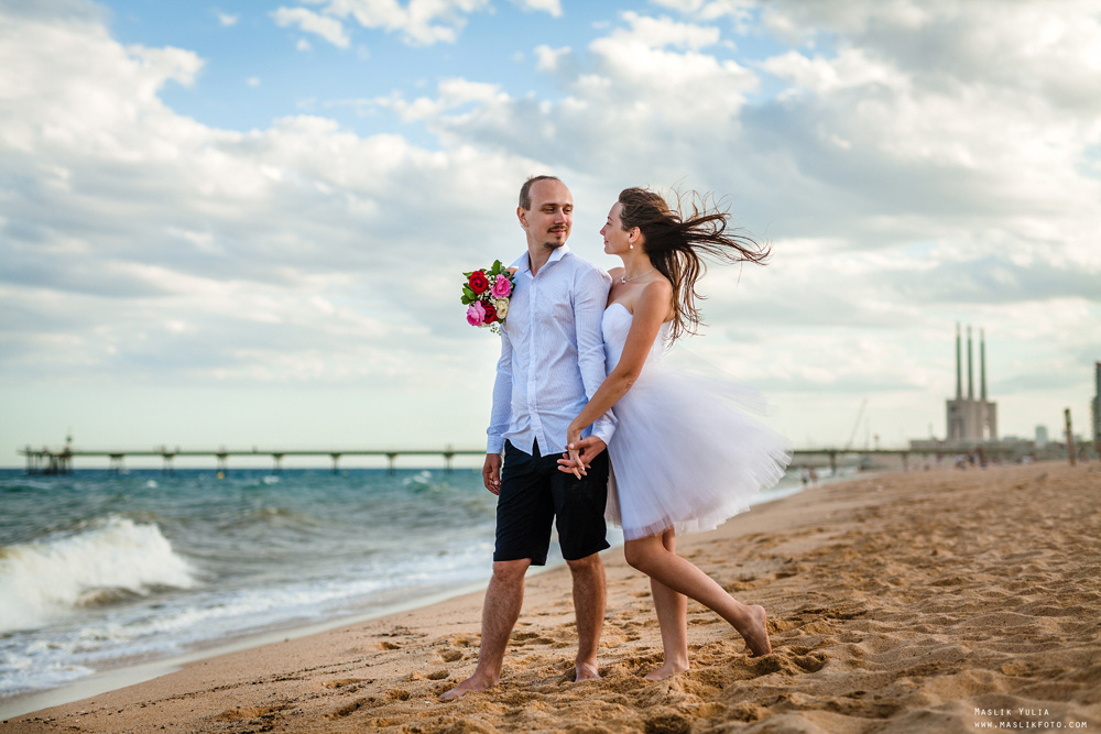 Luna de miel en barcelona. Fotógrafo en Barcelona Maslik Yulia