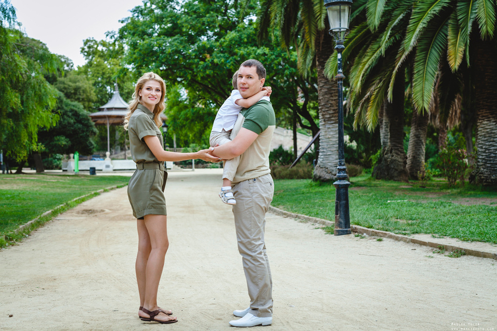 Przygoda - sesja zdjęciowa w Barcelonie. Fotograf w Barcelonie Hiszpanii Maslik Yulia