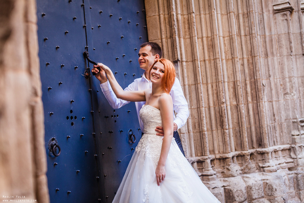 Soleada sesión de fotos en Barcelona. Fotógrafo en Barcelona Maslik Yulia
